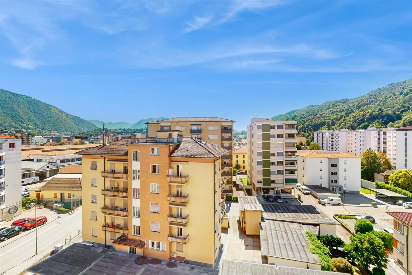 «Affittasi 4.5 locali al 2° piano con balcone» - Foto 9 di 10