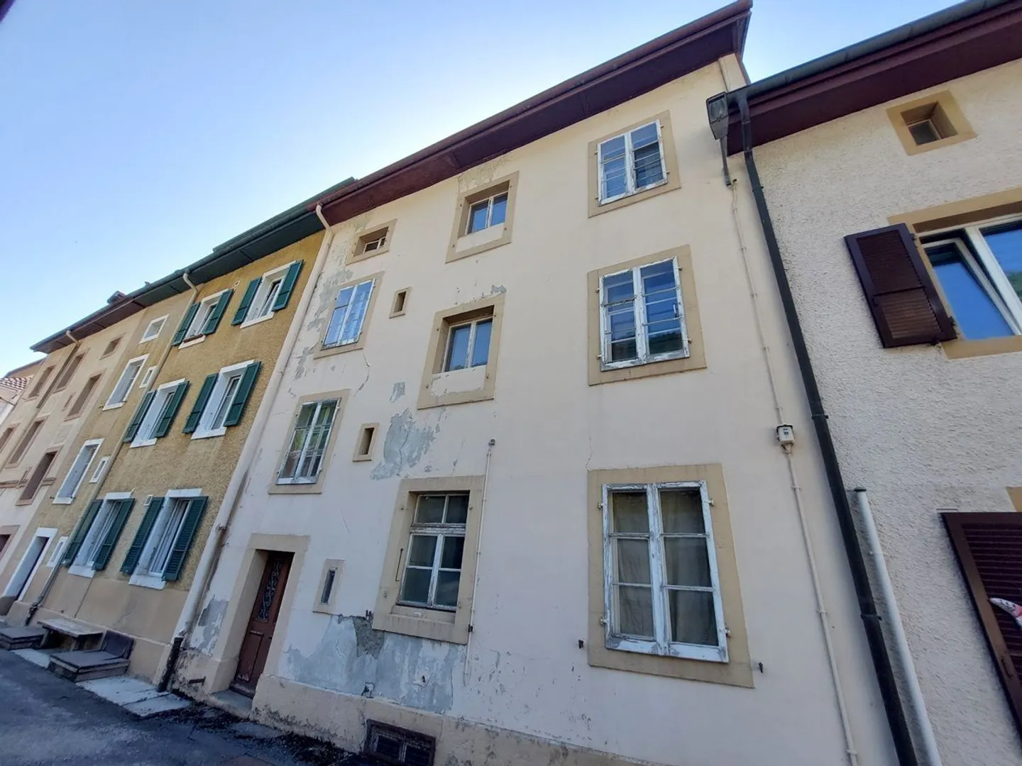 Maison de 3 appartements avec jardin - Photo 1 sur 11