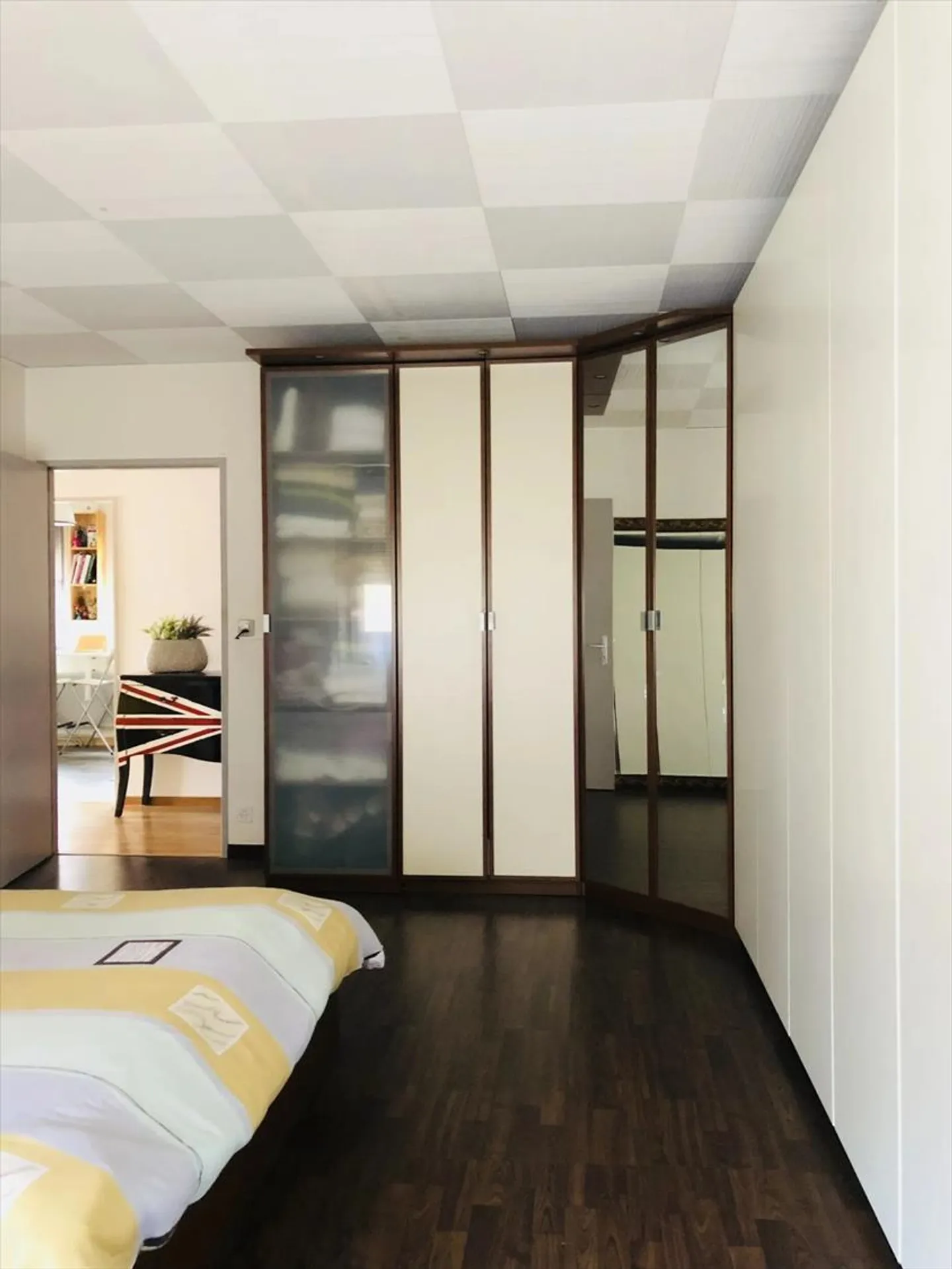 3-room apartment on the 1st floor - Photo 7 of 8