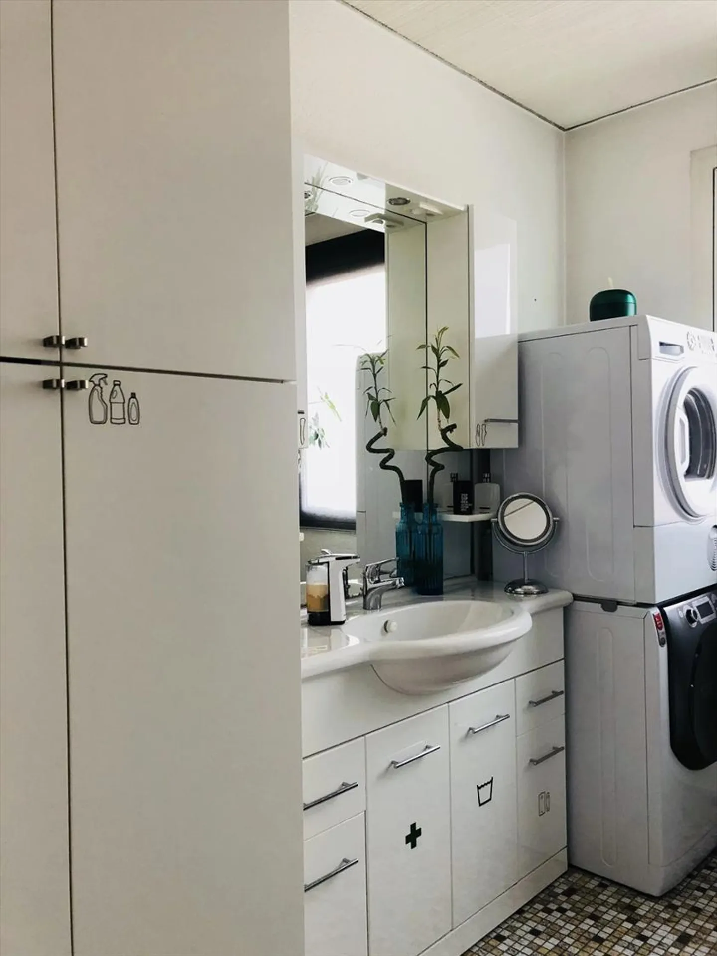 3-room apartment on the 1st floor - Photo 5 of 8