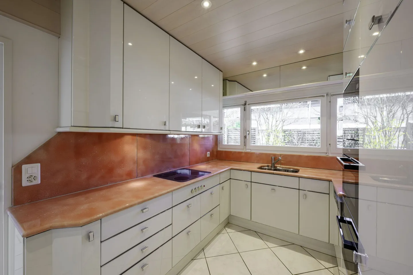 Maison individuelle avec jardin dans un emplacement calme à Küttigen - Photo 4 sur 12