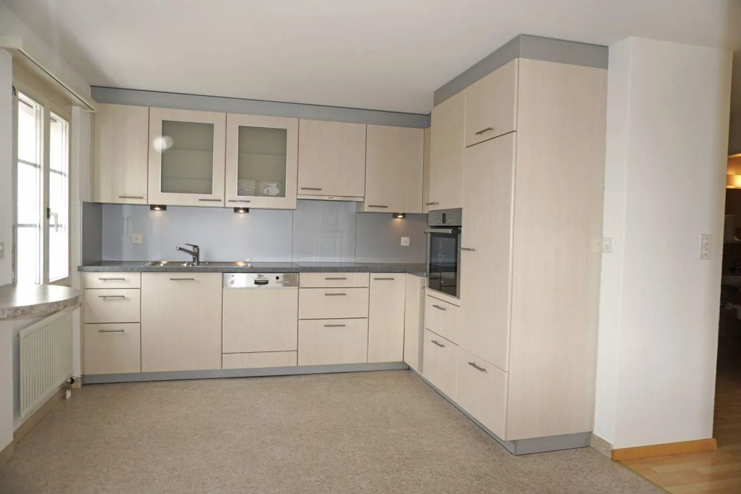 Ruhig, zum wohlfühlen & preiswert - mit Balkon! - Foto 2 von 13