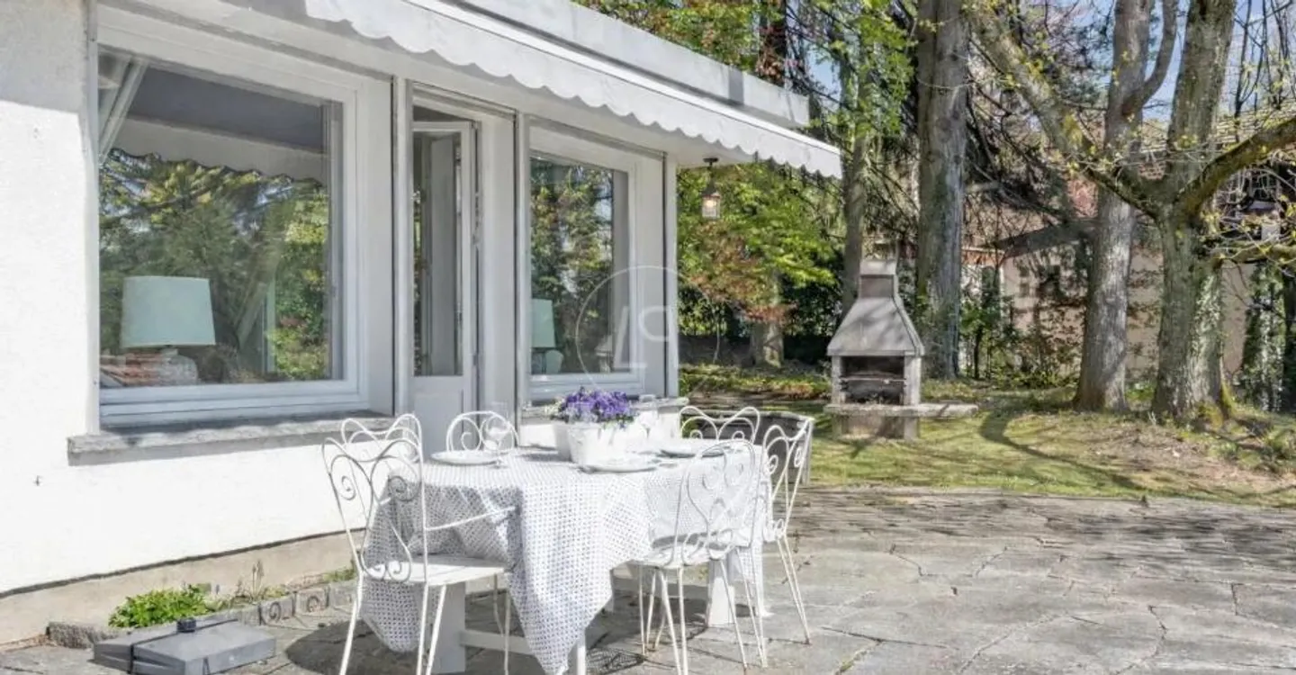 Renoviertes Familienhaus in Epalinges - Foto 7 von 12