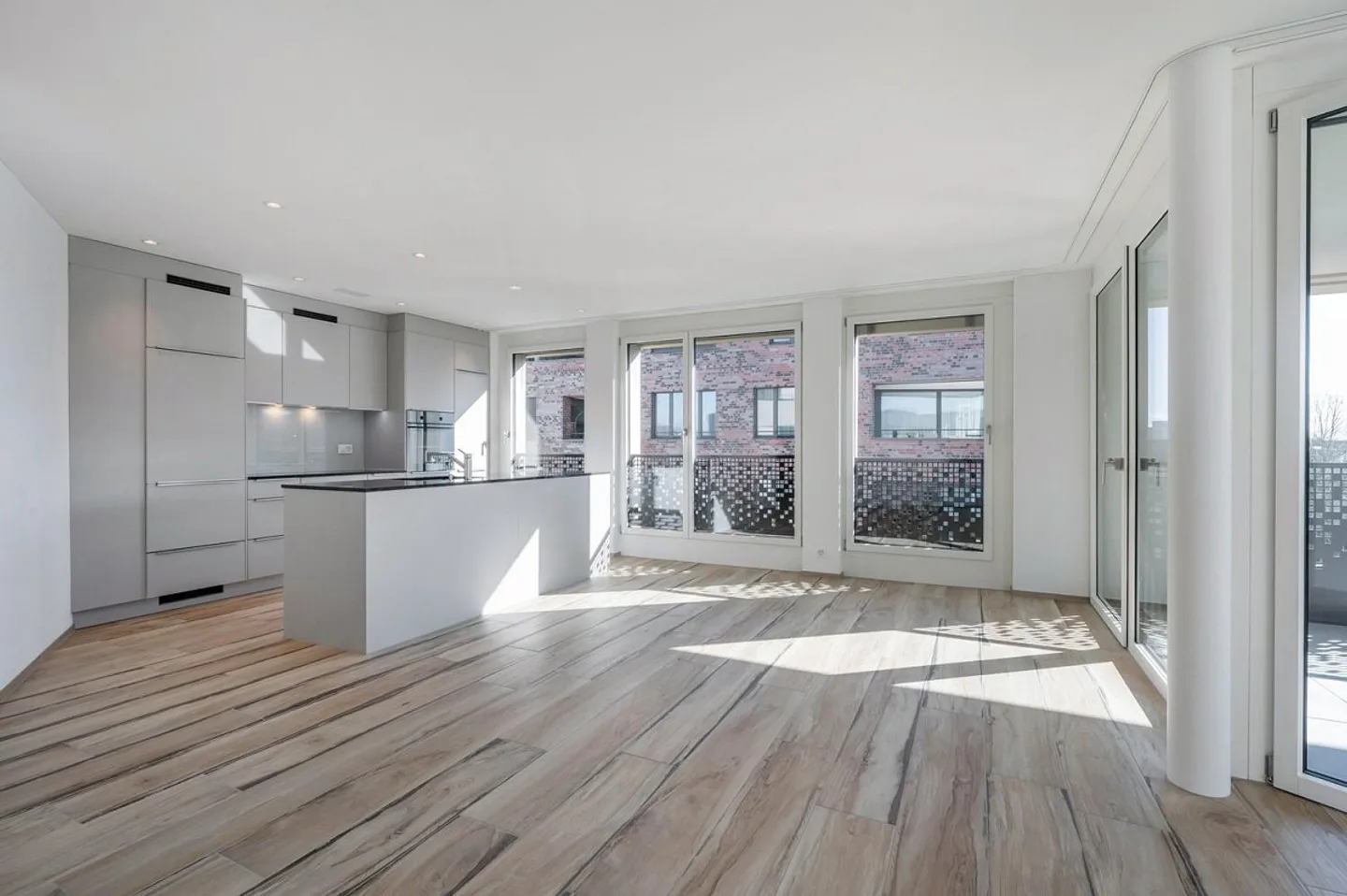 Exclusive Living in New Building – High-Quality 4.5-Room Apartment - Photo 9 of 9