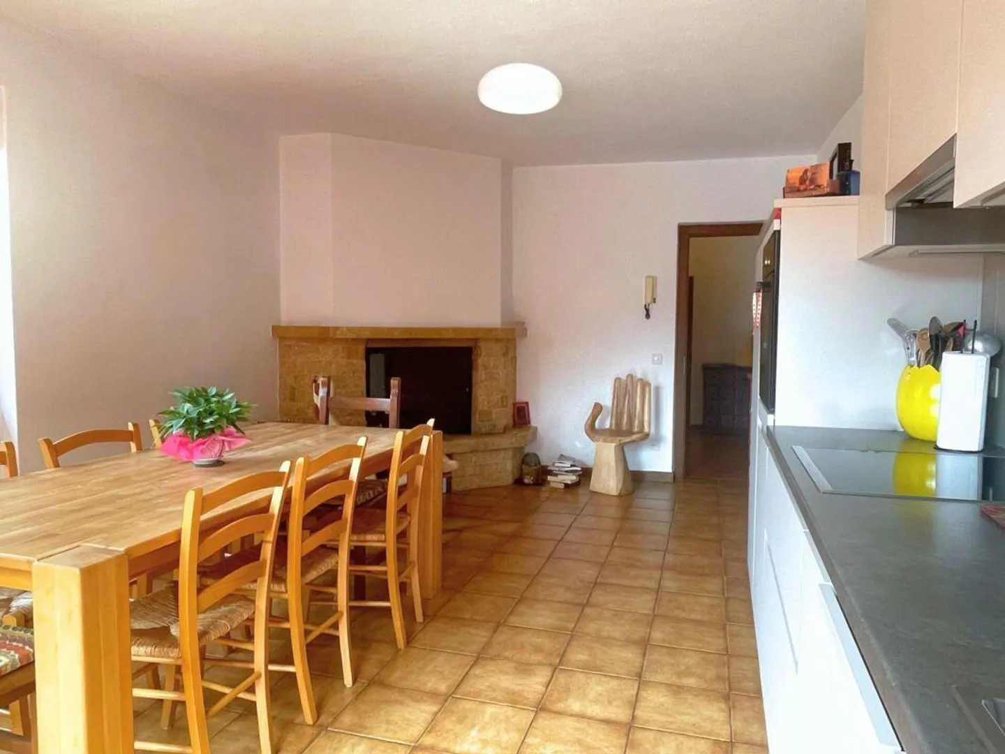 Graziosa casa unifamiliare in zona tranquilla - Foto 5 di 20