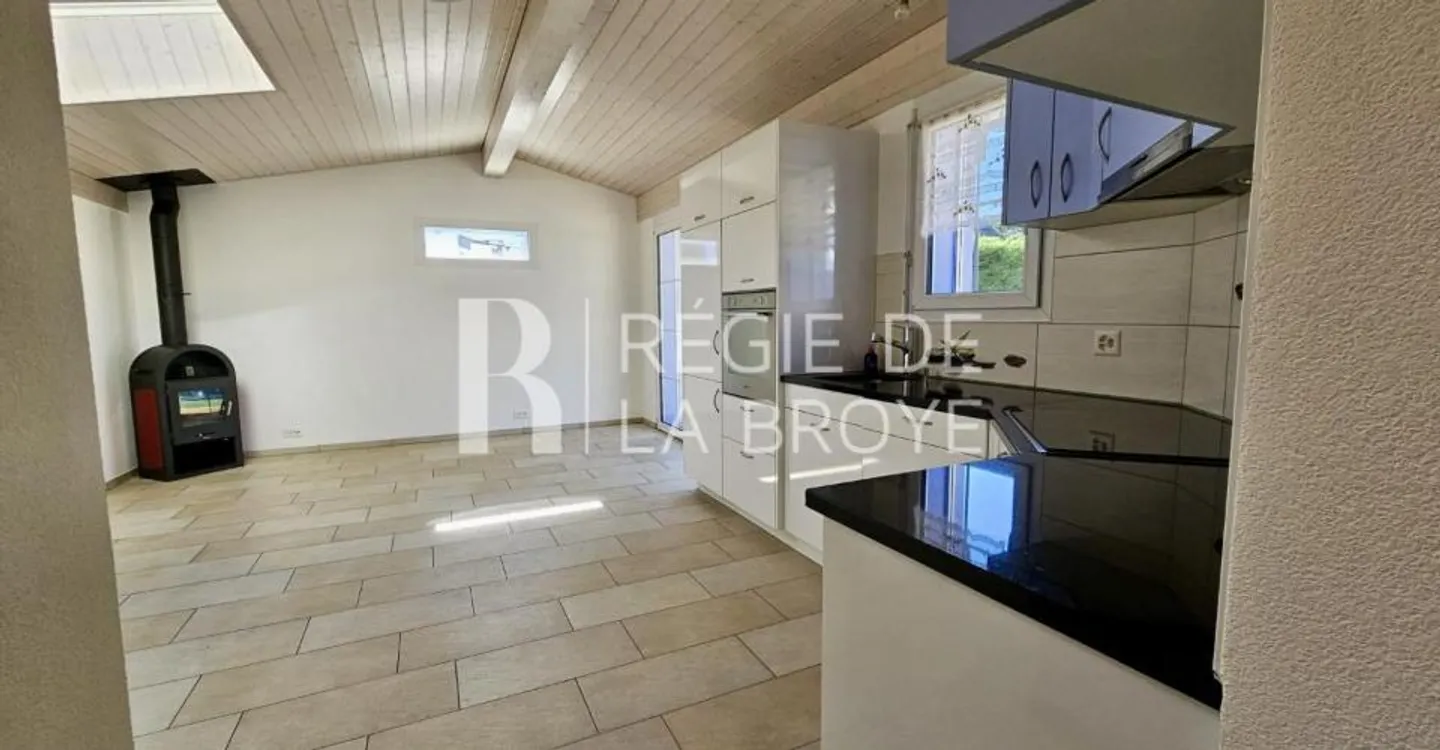 Charmant Appartement au Rez - Photo 3 sur 9