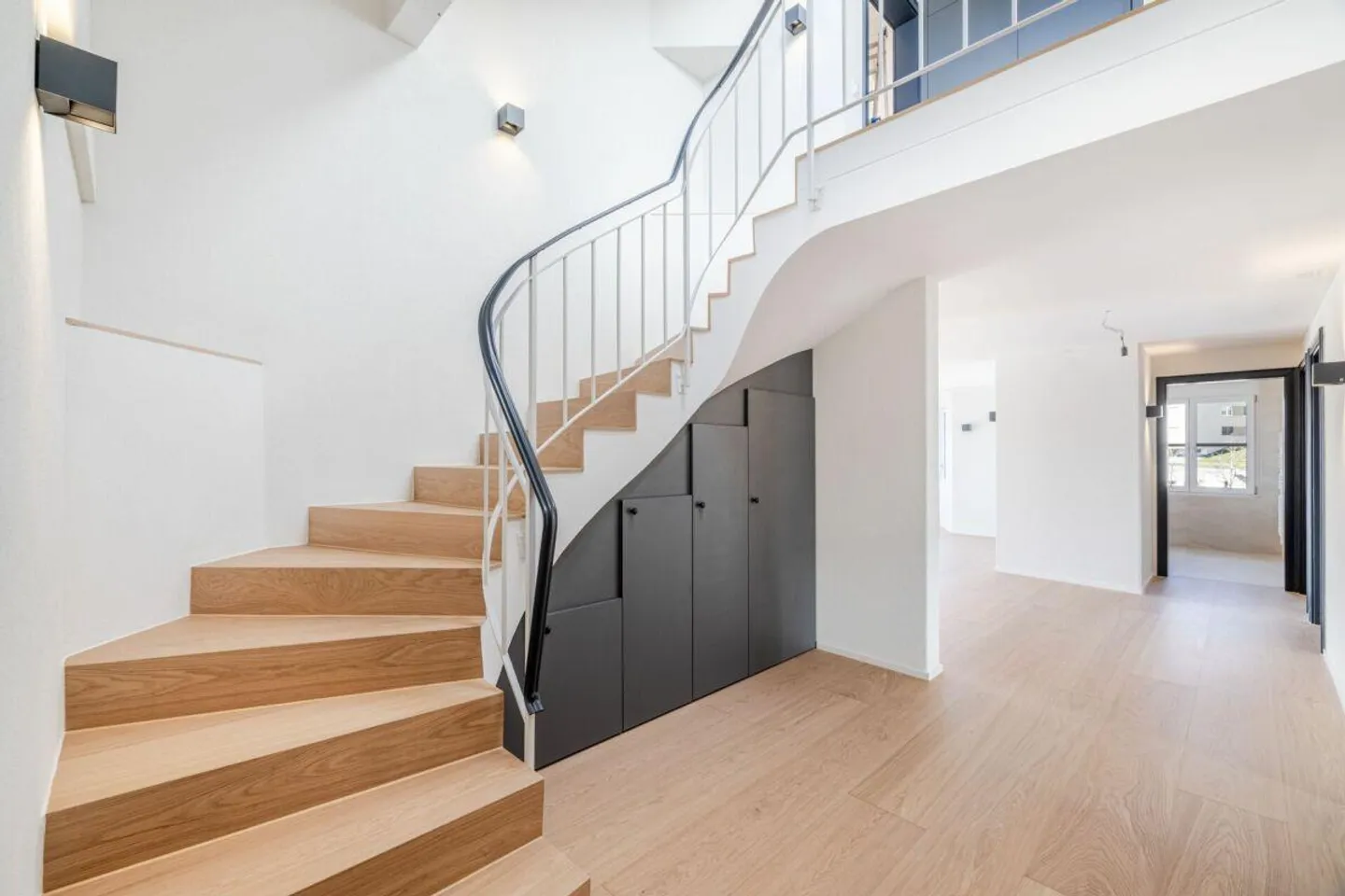 Exklusive Maisonette mit traumhafter Sicht - Foto 1 von 15