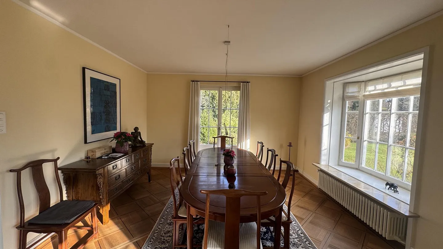 Tanto fascino, tanto spazio! - La tua villa da sogno nella migliore posizione. - Foto 4 di 9