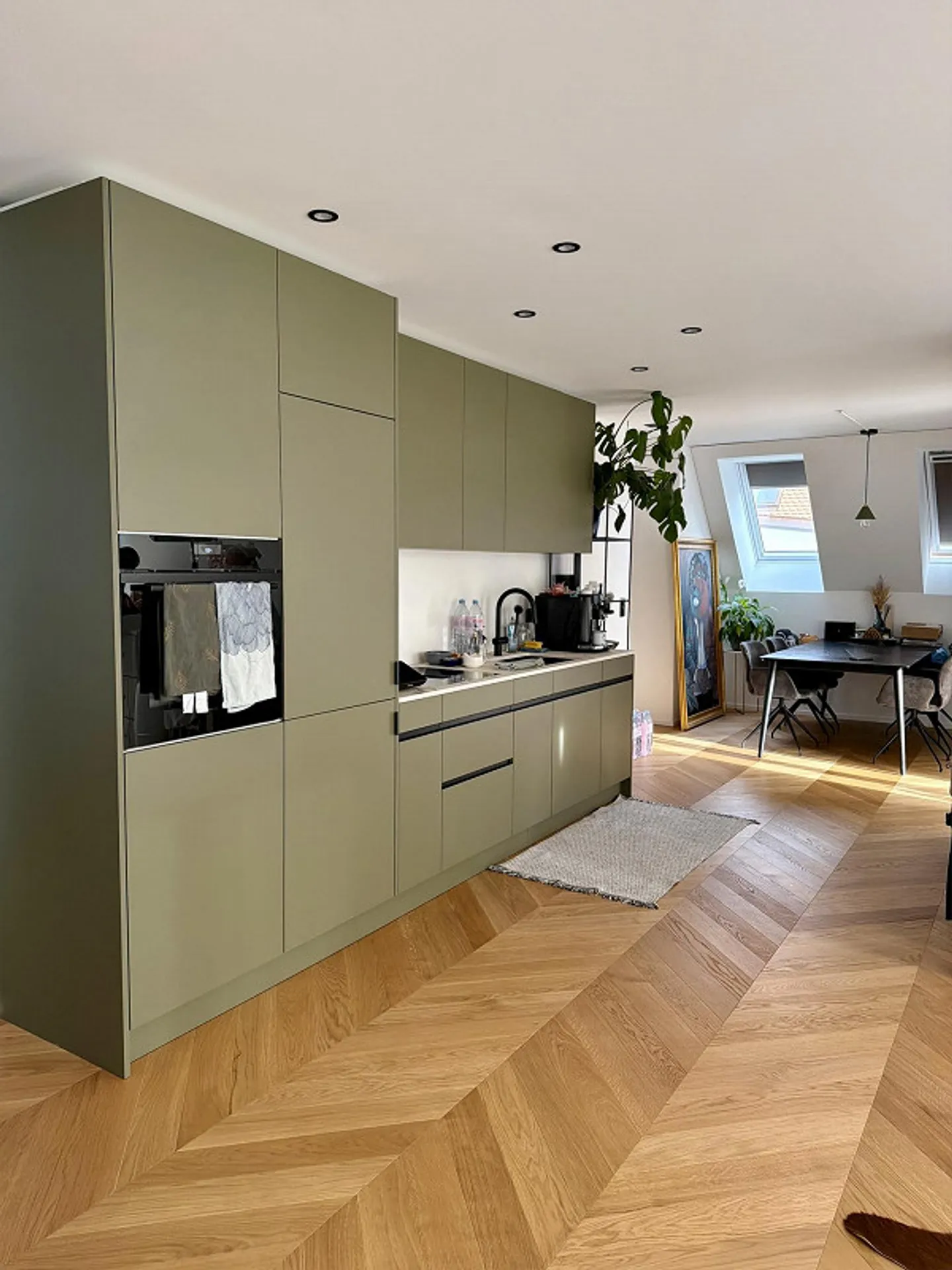 Spacious and modern 4.5-room apartment - Photo 2 of 12