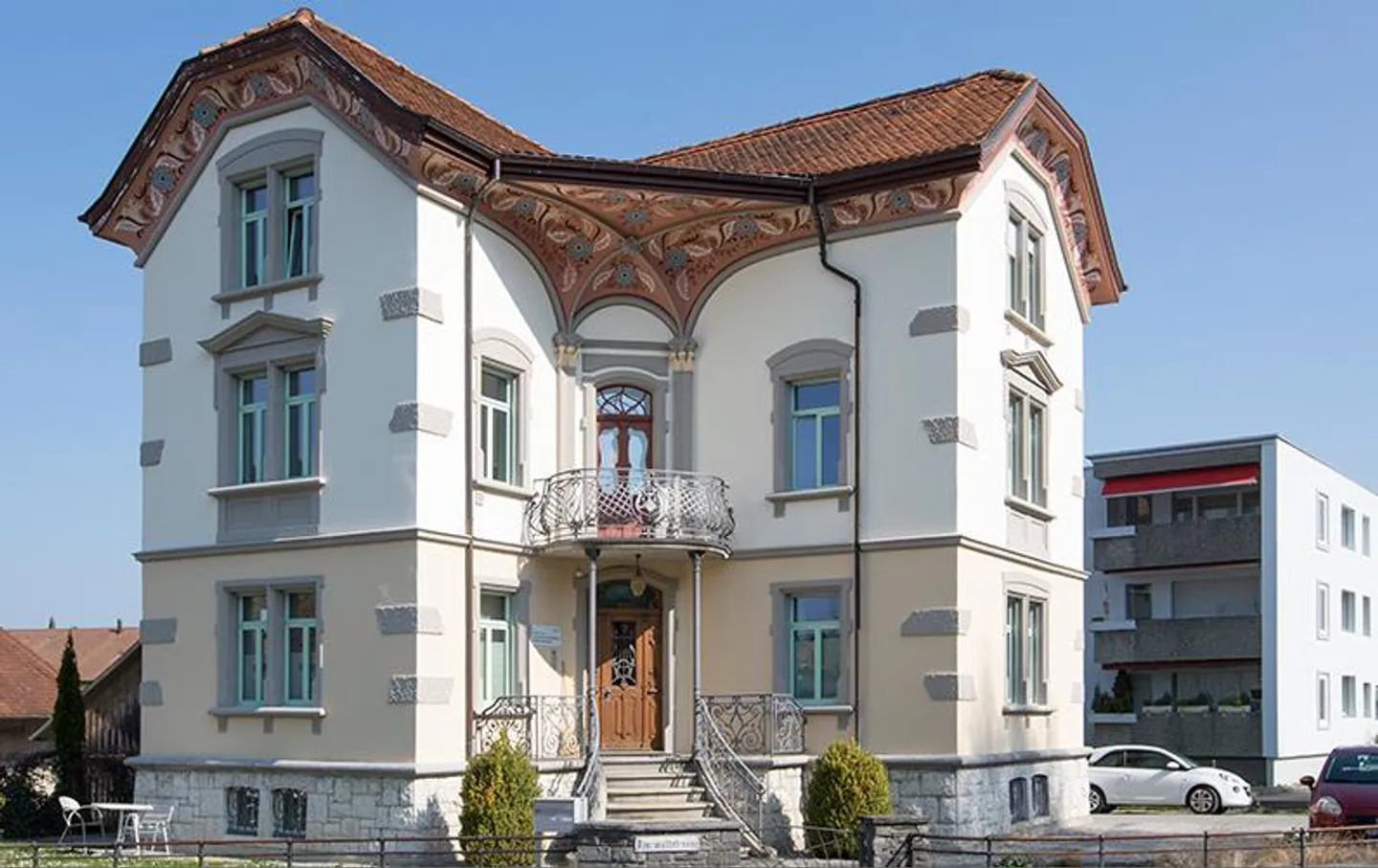 Palazzo per uffici vicino alla stazione in affitto - Foto 1 di 1