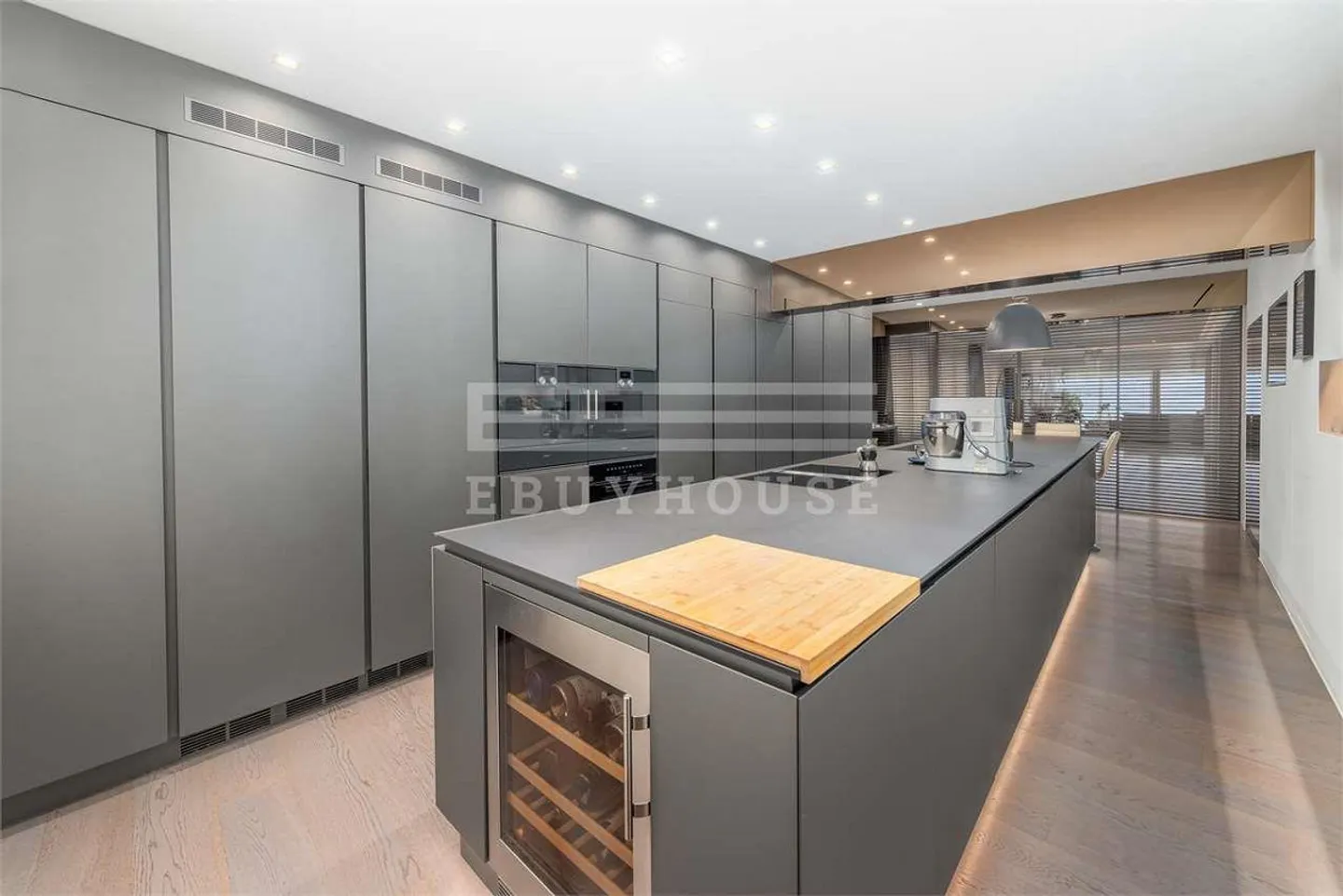 Splendide appartement avec vue sur le lac en plein centre - Photo 7 sur 13