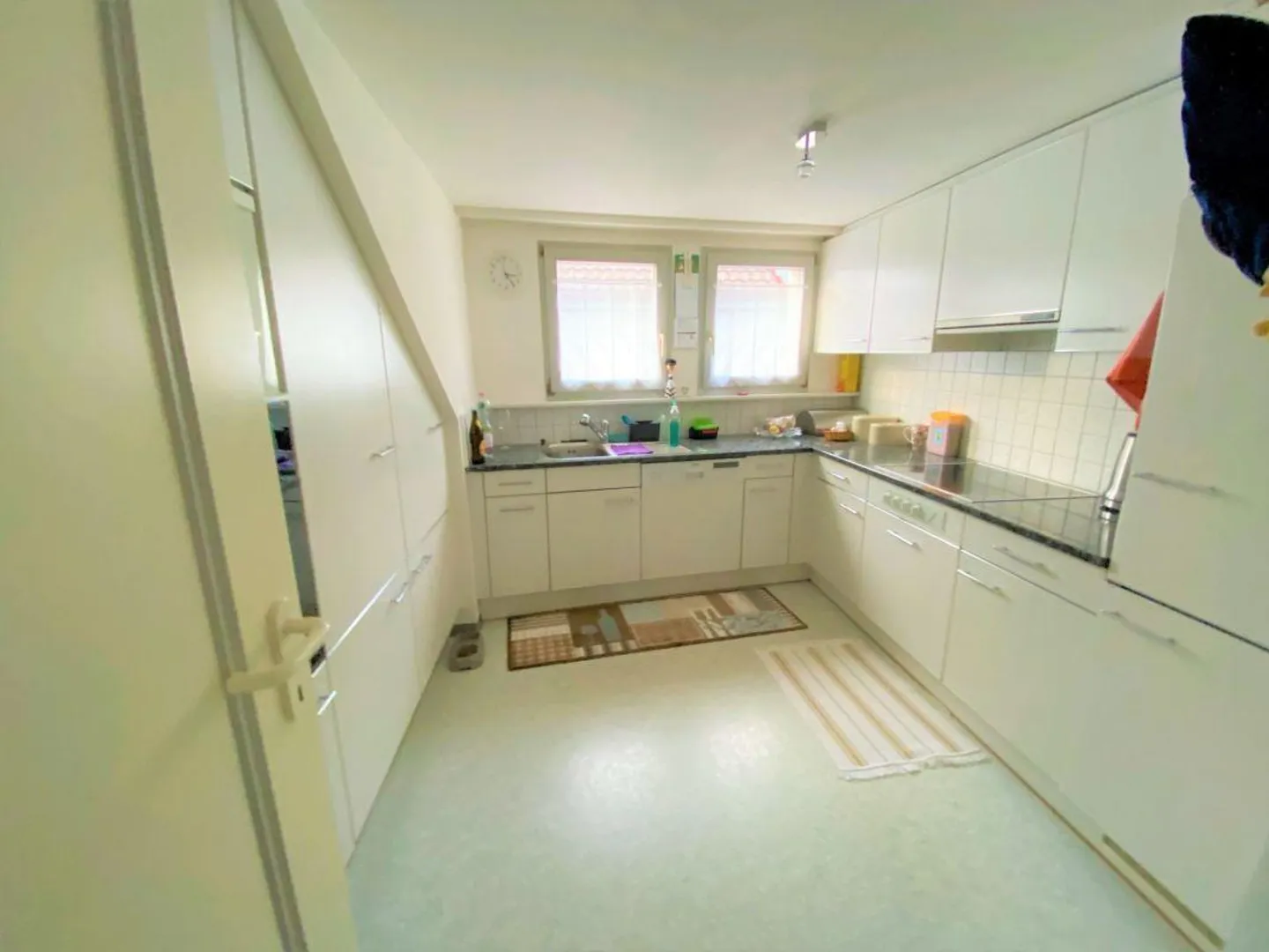 Ampio appartamento di 4.0 stanze - Foto 7 di 9