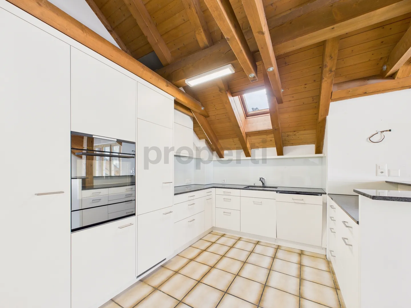 Apartment for sale - Photo 2 of 7