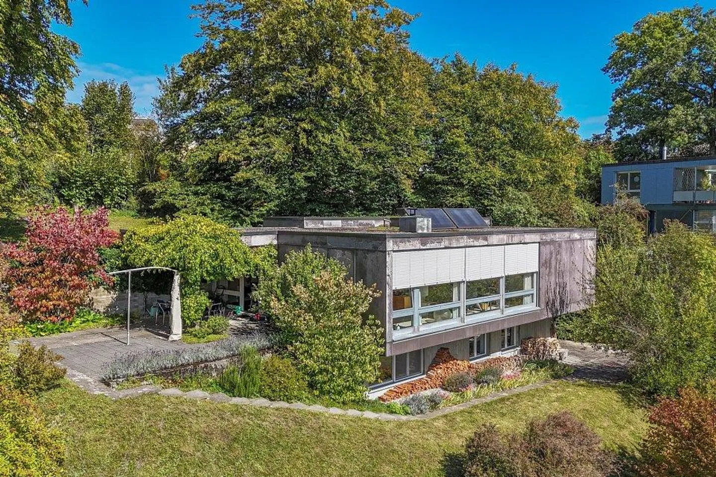 Casa dell'architetto con 7 stanze - Foto 1 di 13