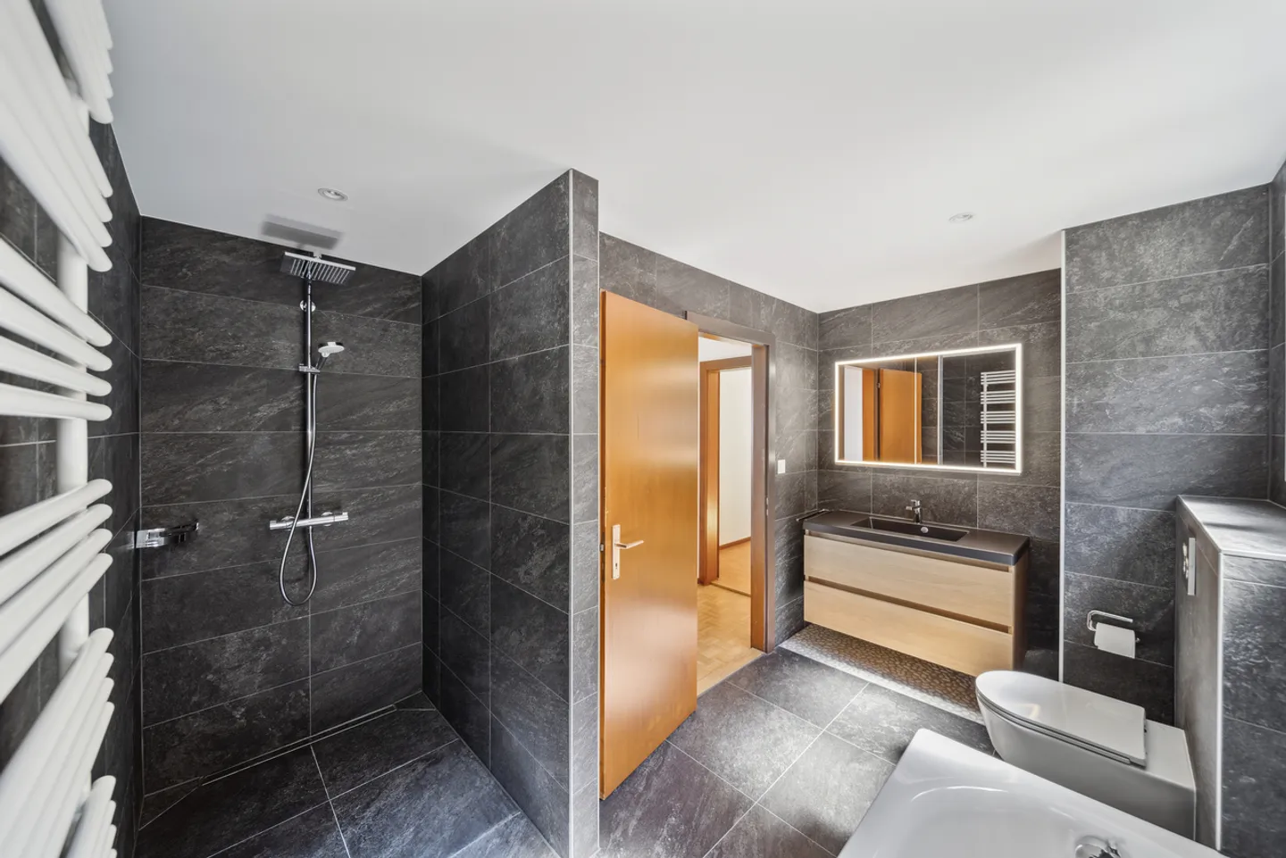 Tra lago e montagne: chalet accogliente con vista eccezionale - Foto 7 di 18