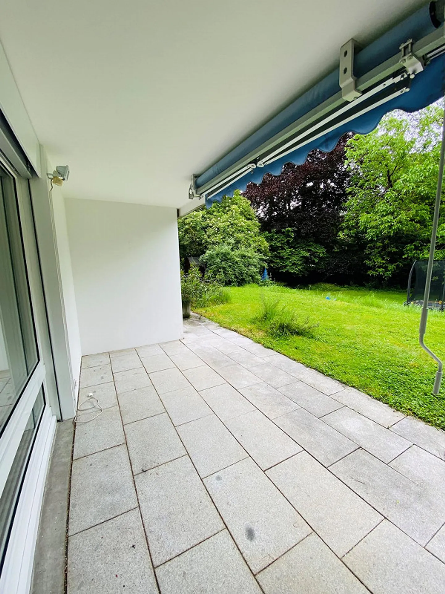 Appartamento da sogno di 4,5 stanze con paradiso giardino a Riehen! - Foto 12 di 12