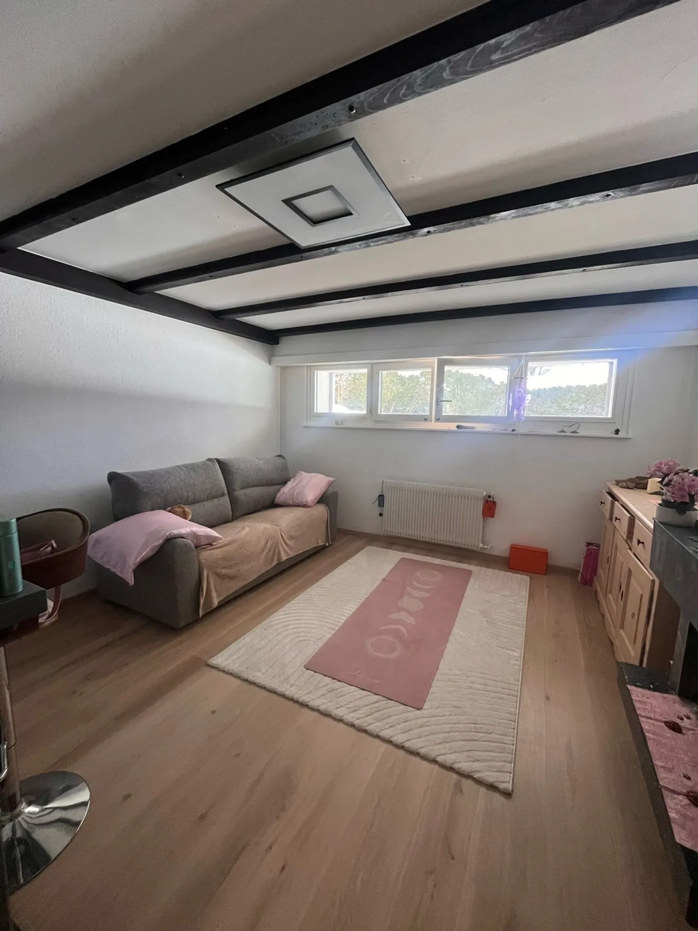Studio rénové au centre de Villars-sur-Ollon - Achat Société Immobilière par actions - Photo 2 sur 8