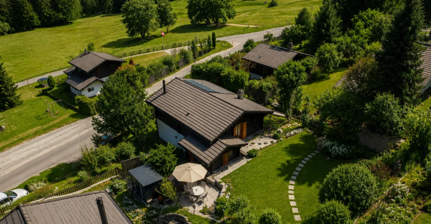 Chalet d'Exception à Gruyères - Photo 5 sur 13