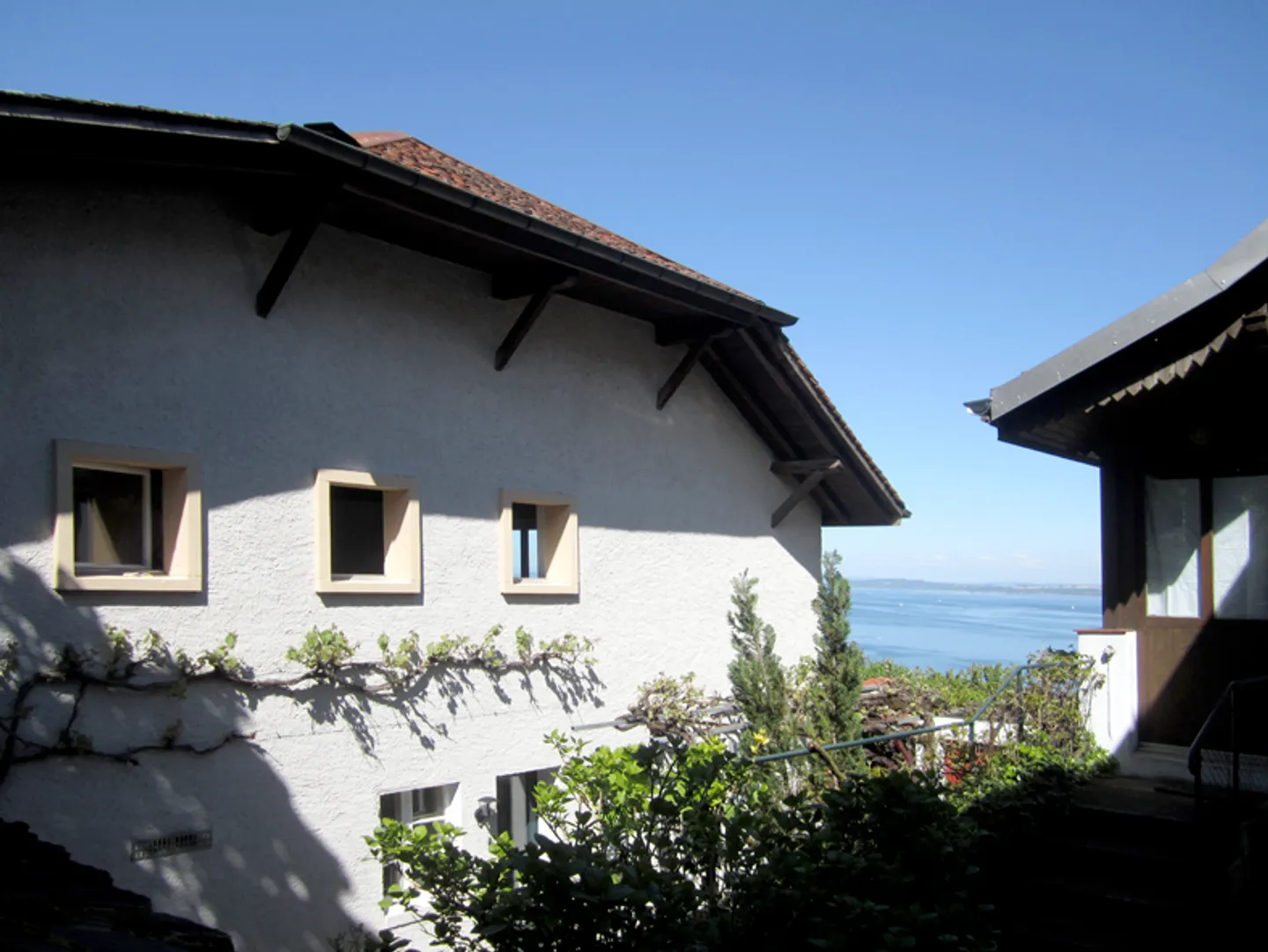 PRÄCHTIGES WEINGUTSHAUS IN RUHIGER LAGE - Foto 13 di 19