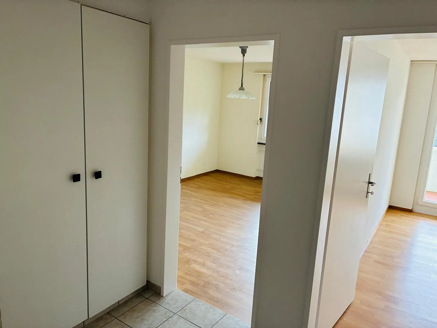 2-room apartment for rent - Photo 5 of 8