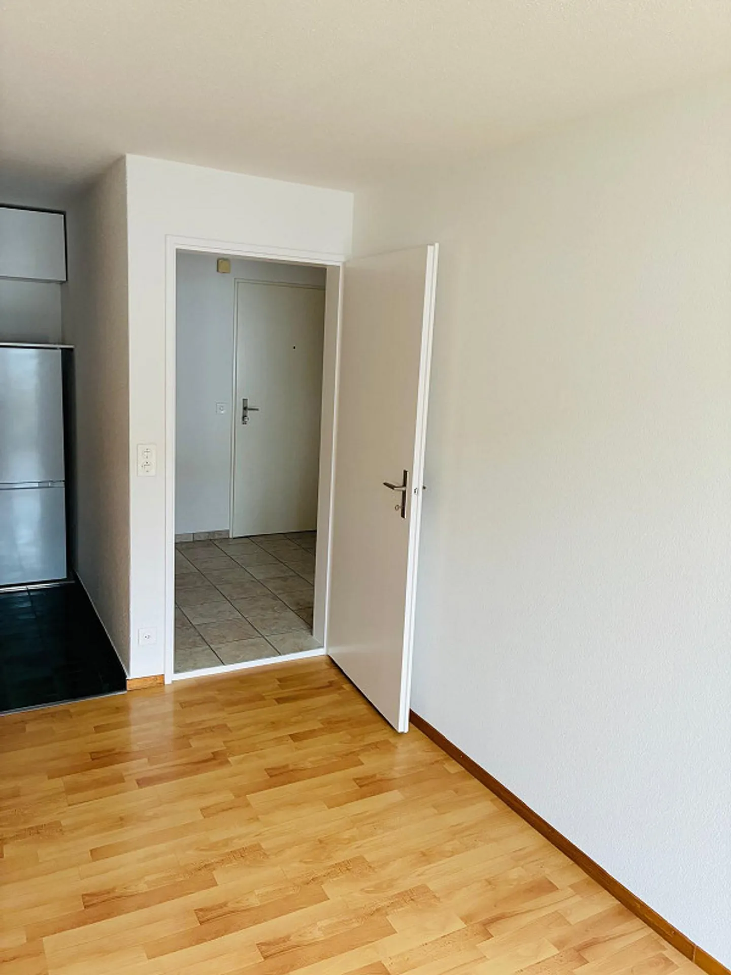 2-room apartment for rent - Photo 8 of 8