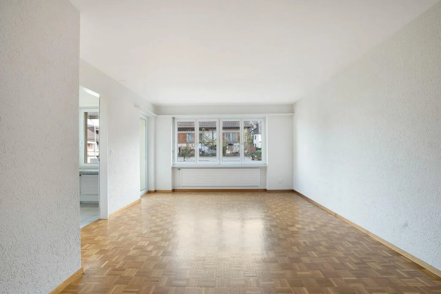 Geräumige Wohnung zum wohlfühlen - Foto 2 von 8