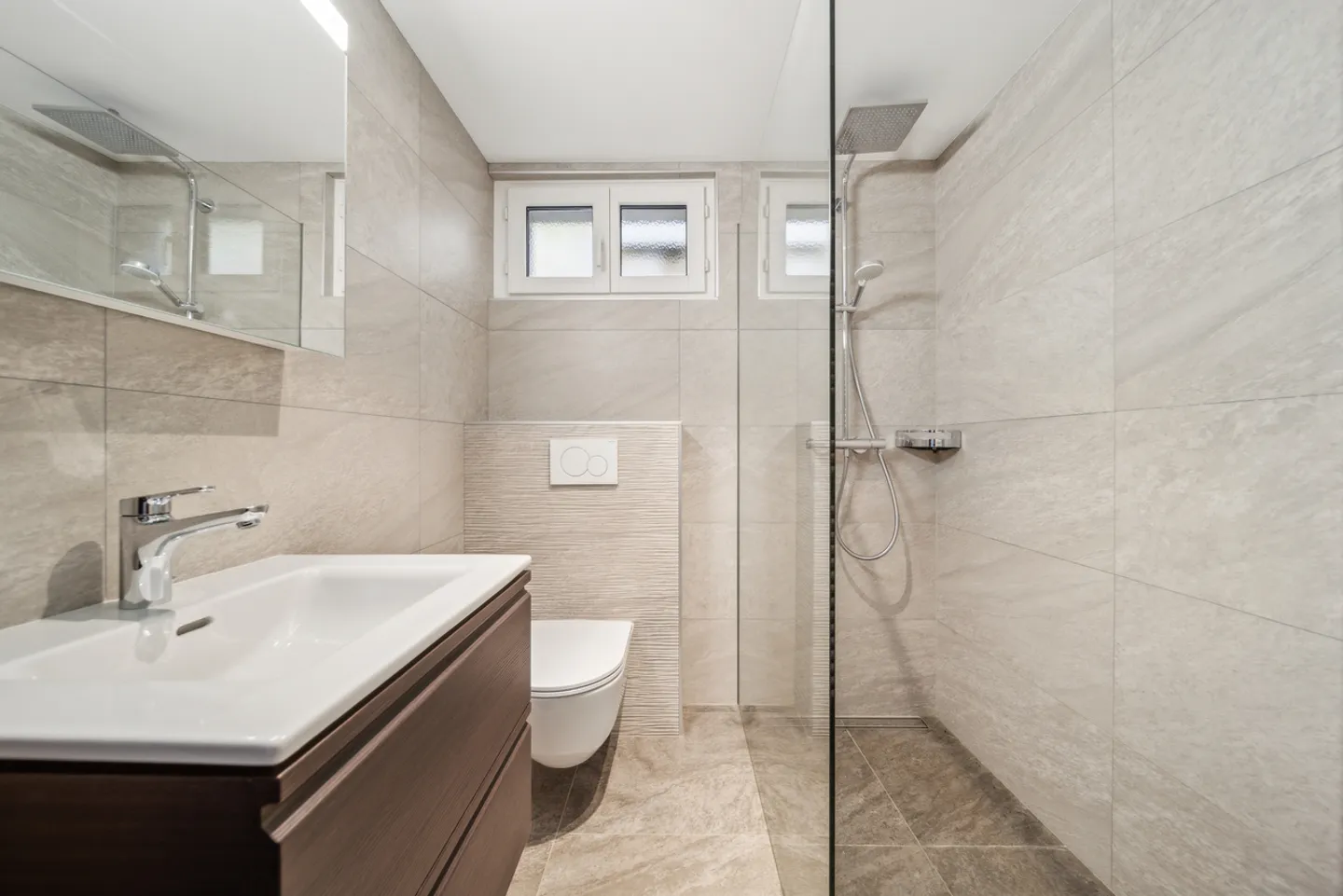 Tra lago e montagne: chalet accogliente con vista eccezionale - Foto 13 di 18