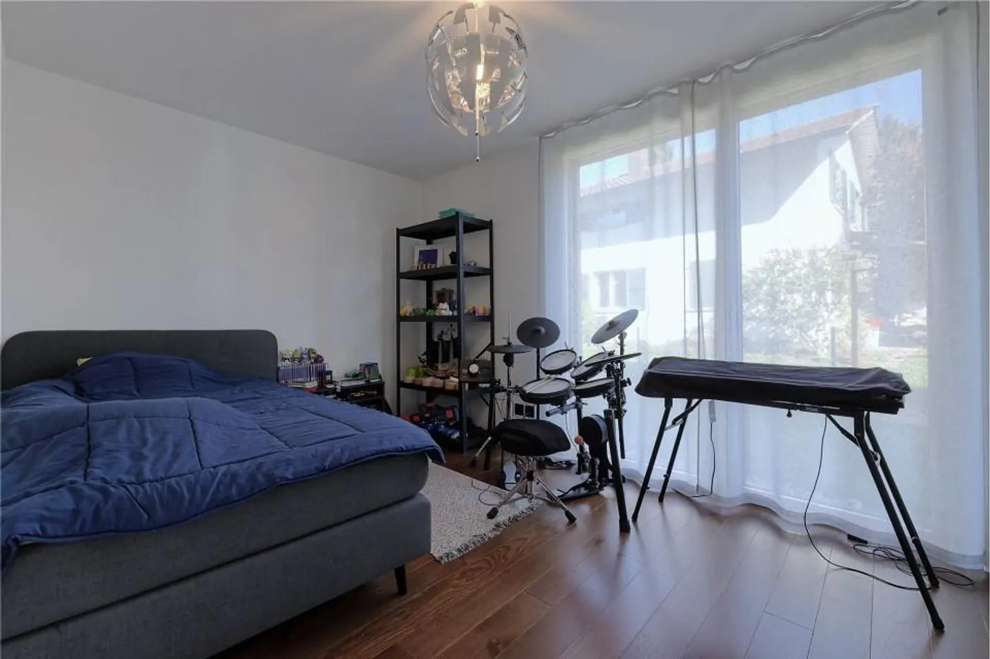 Modernes Apartment mit grossem Garten - Foto 12 von 13