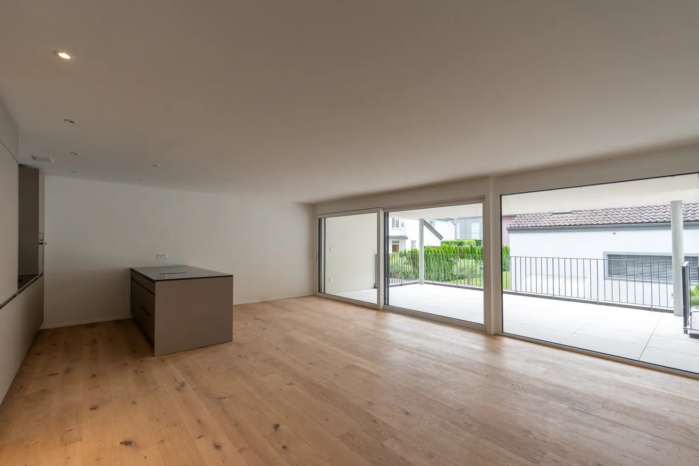 Appartement moderne et lumineux de 4,5 pièces - Photo 1 sur 9