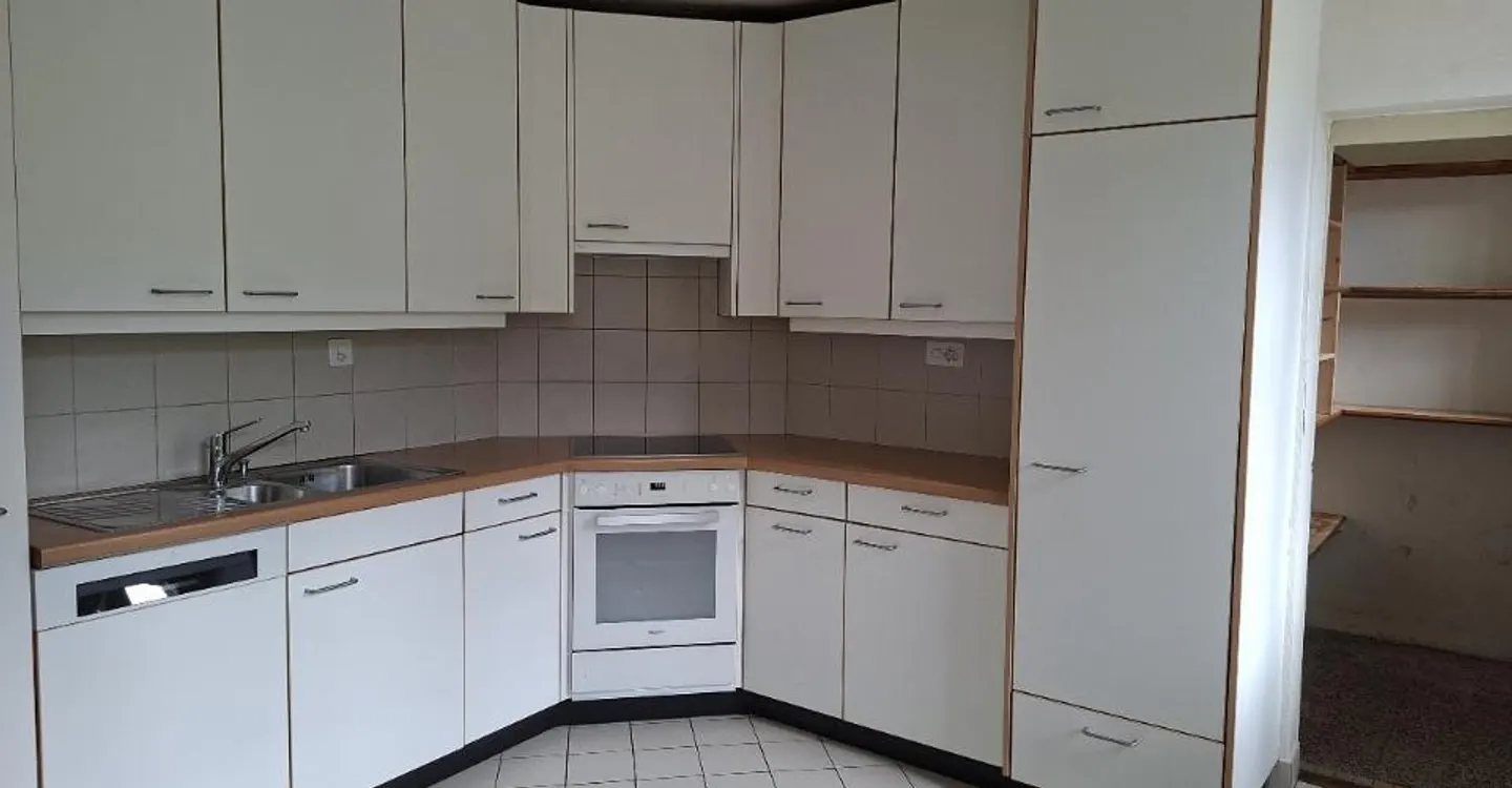 8,5-Zimmer Wohnhaus - Foto 5 von 5