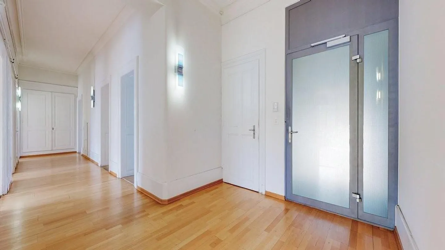 Servire i tuoi clienti in una posizione privilegiata? - Foto 3 di 12