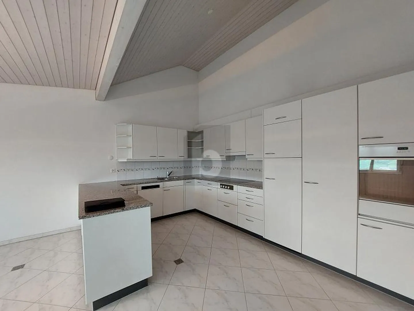 UNE MAISON AVEC UNE VUE - Photo 4 sur 6