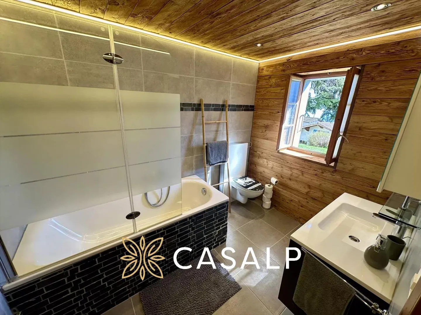 Chalet à vendre - Photo 5 sur 13