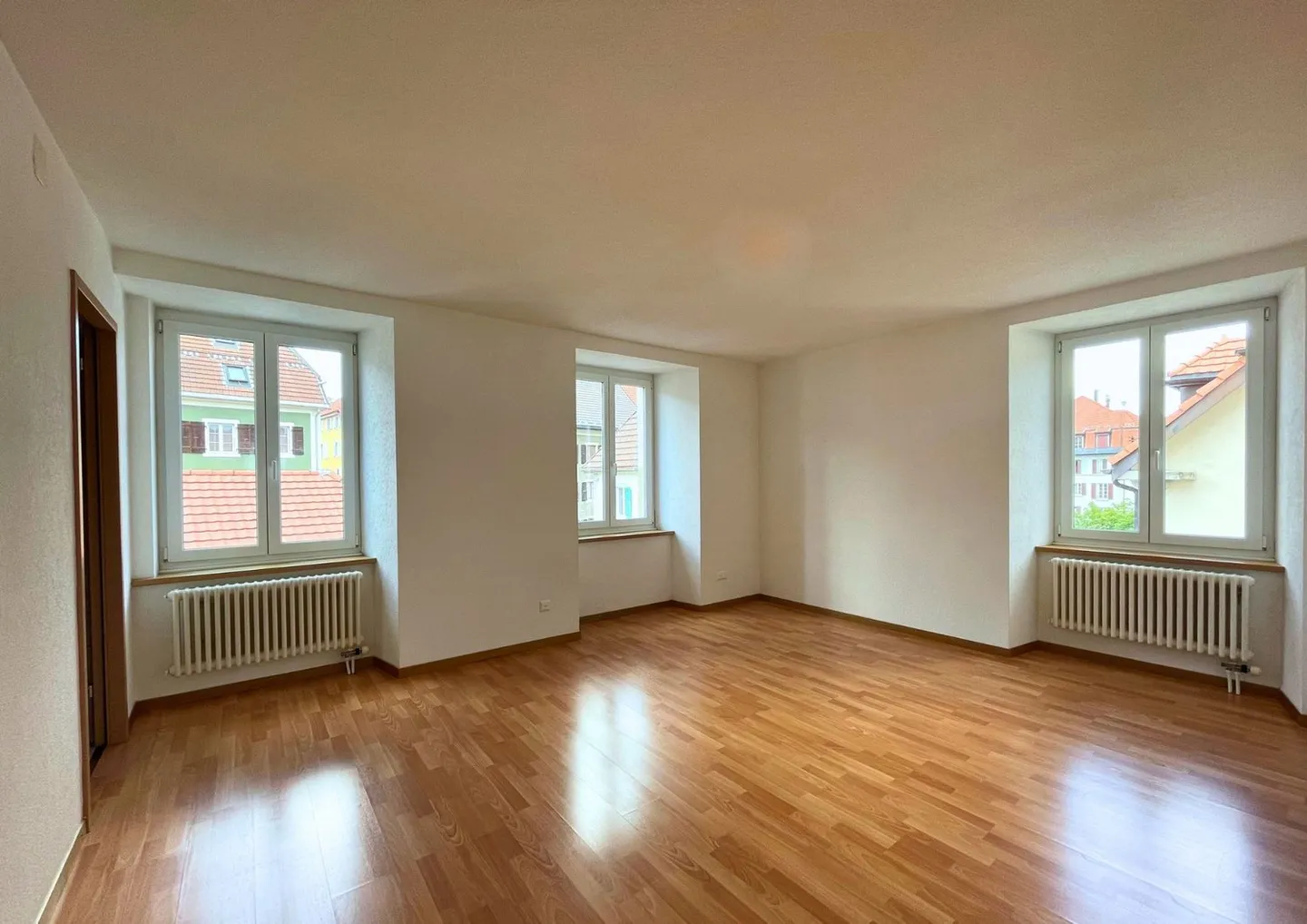 RESERVE! RENTAL BUILDING WITH A YIELD OF 5.25% - Photo 6 of 8