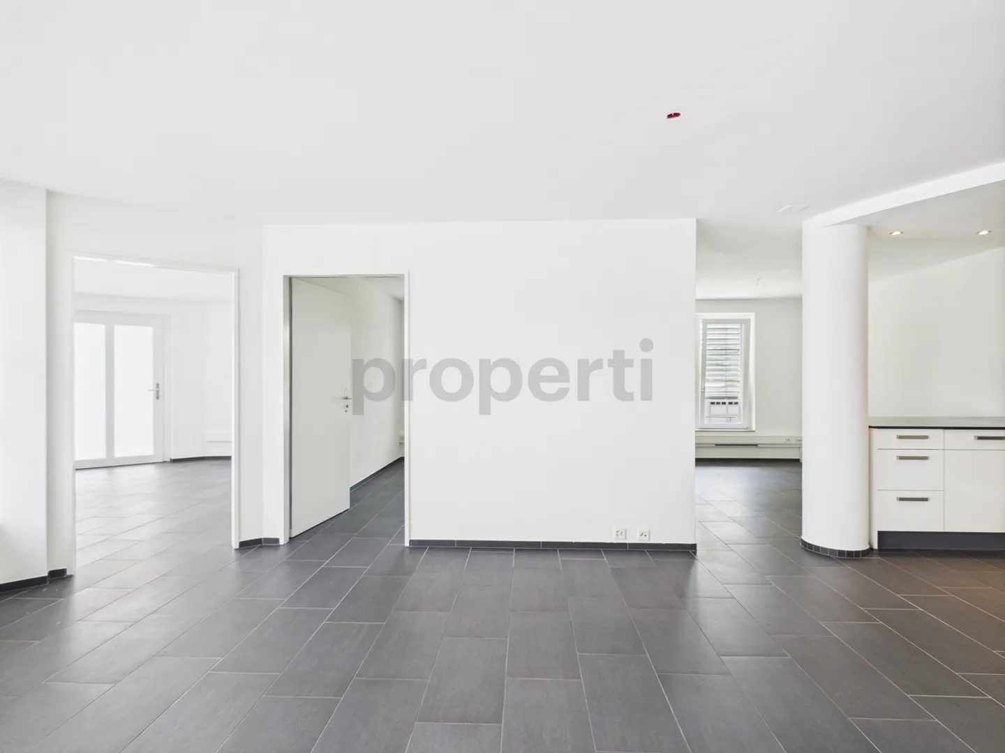 Appartamento luminoso e moderno di 3,5 stanze a Gossau - Foto 1 di 12