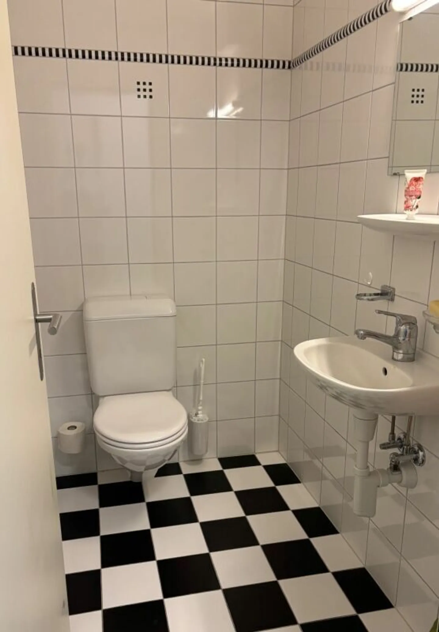 grande appartement de 4.5 pièces (112m²) avec terrasse - Photo 9 sur 9
