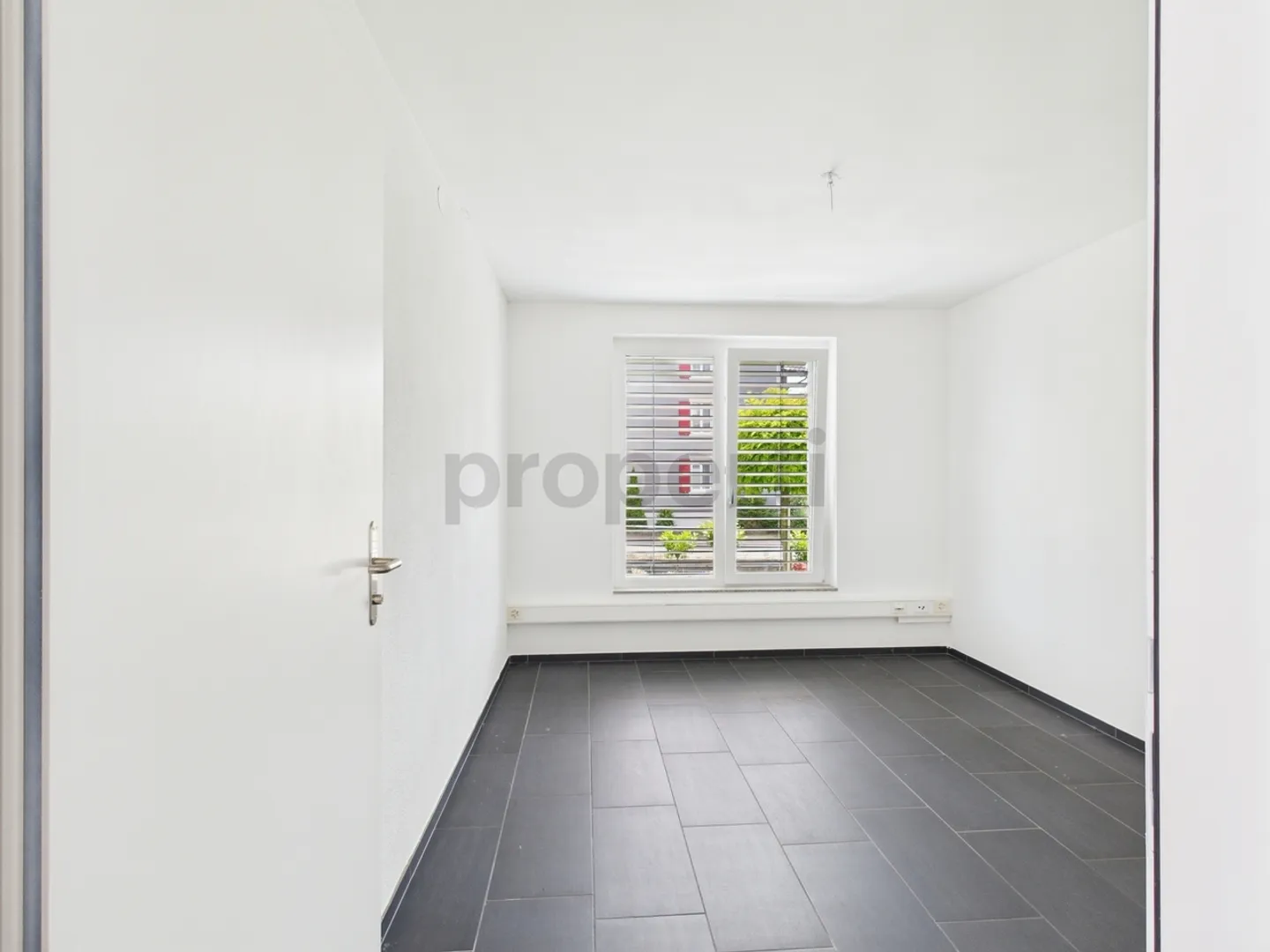 Appartamento luminoso e moderno di 3,5 stanze a Gossau - Foto 5 di 12