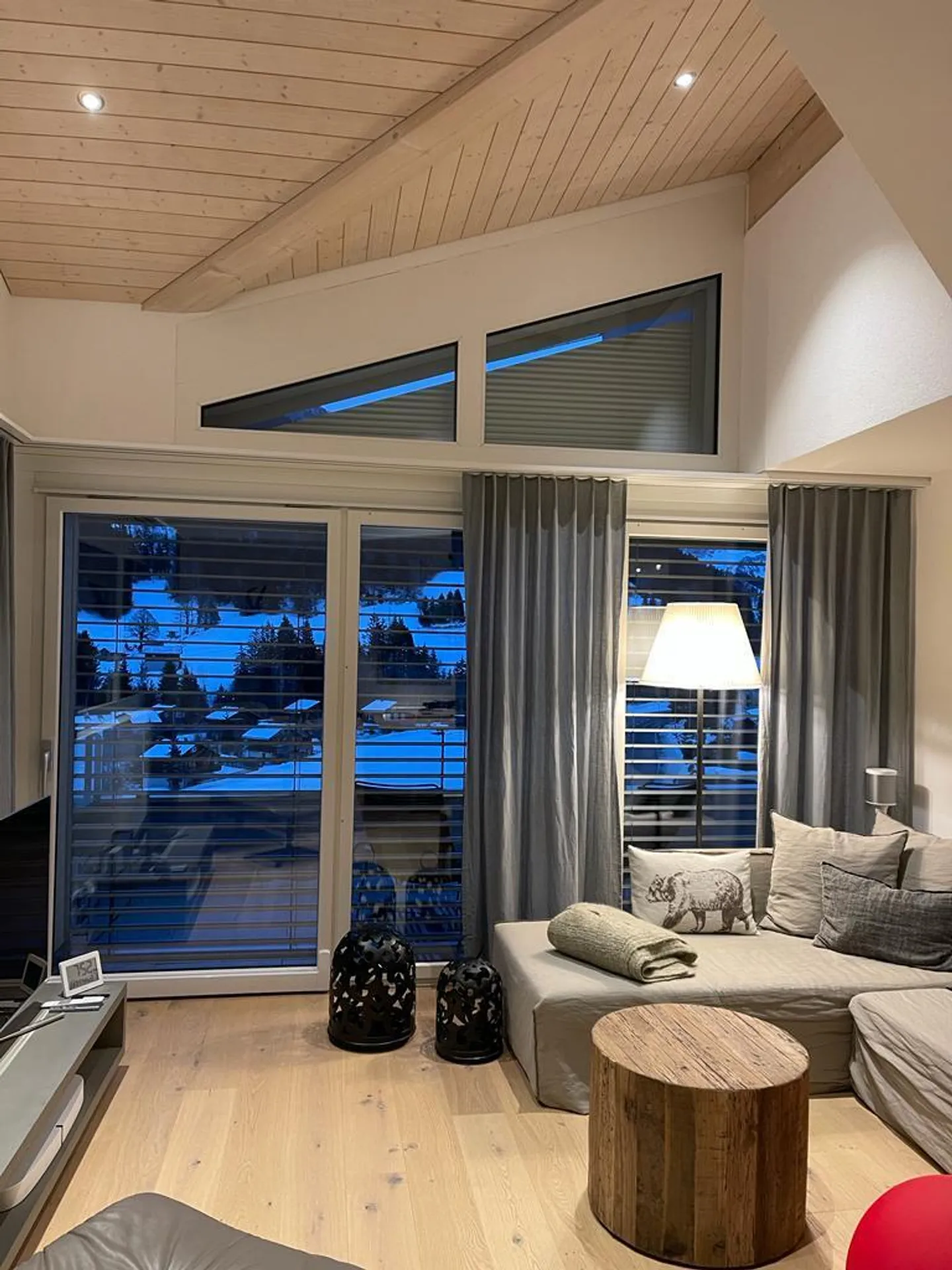 neuwertige 3.5 Zimmer-Wohnung in Sörenberg (auch als Ferienwohnung) - Foto 3 von 12