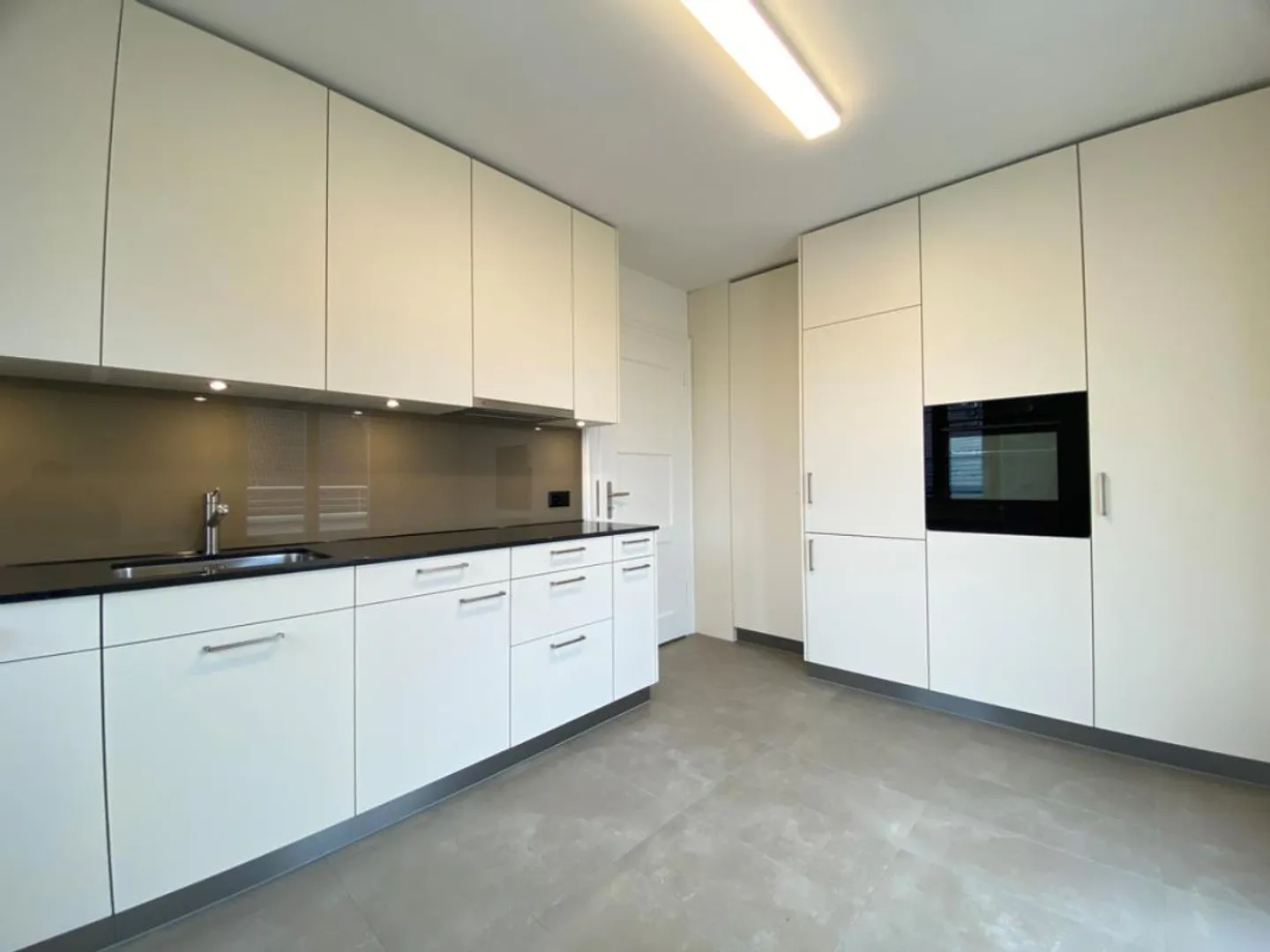 Renovierte Wohnung in Wesemlin - Foto 2 von 5