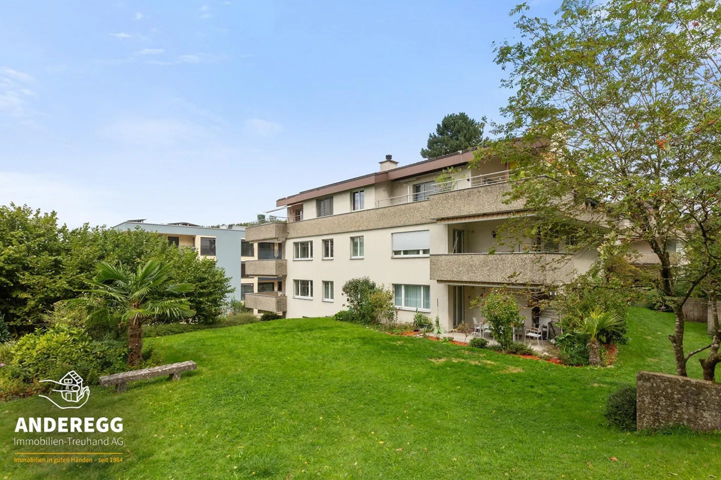 4.5 room condominium with hobby room, underground parking and balcony - Photo 13 of 13