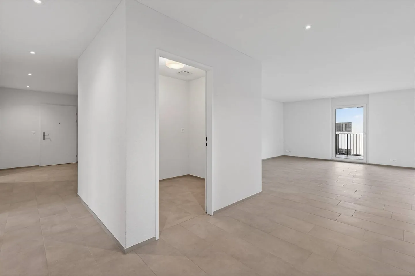 MODERNO E INTELLIGENTE AI PIEDI DEL FLUMSERBERG - Foto 5 di 5