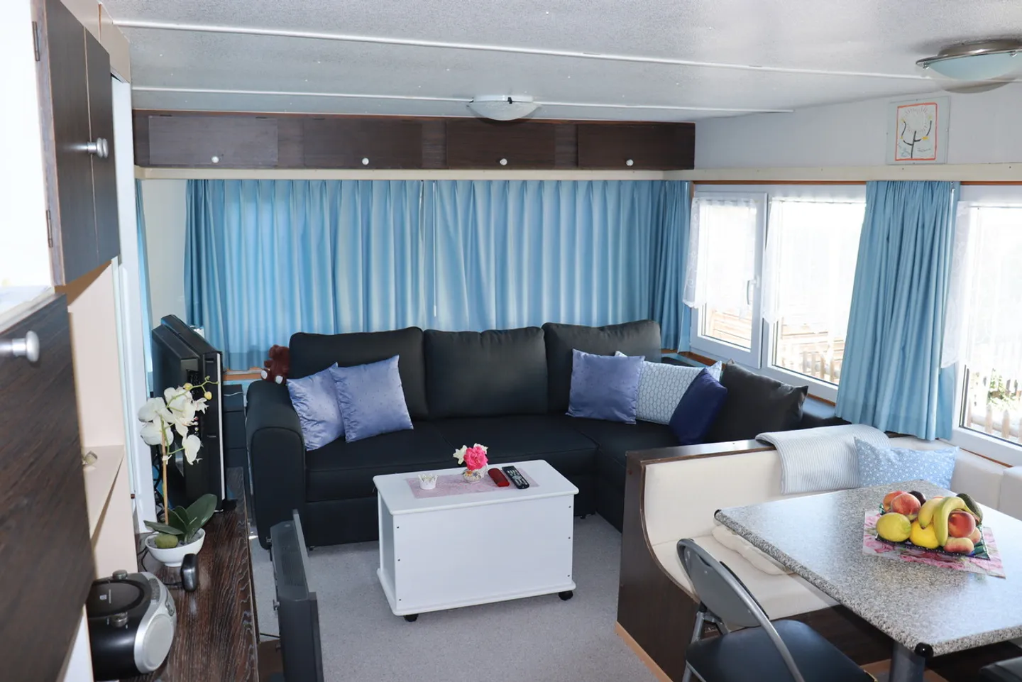 Vacationing in Style in Salgesch VS - Photo 3 of 12