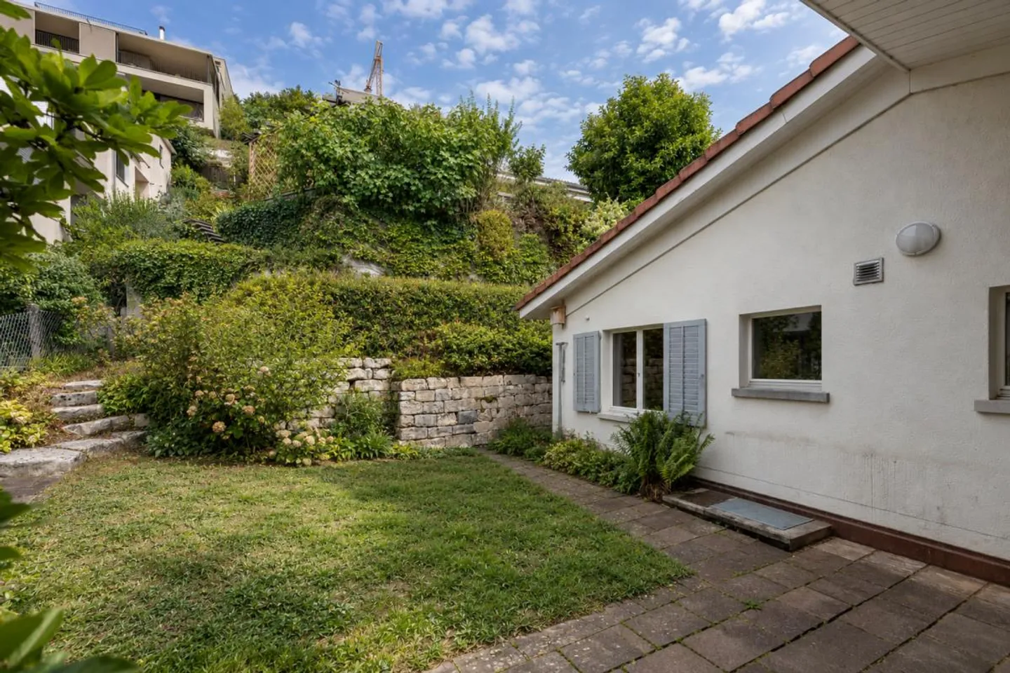A home to arrive, stay and enjoy - Photo 5 of 14