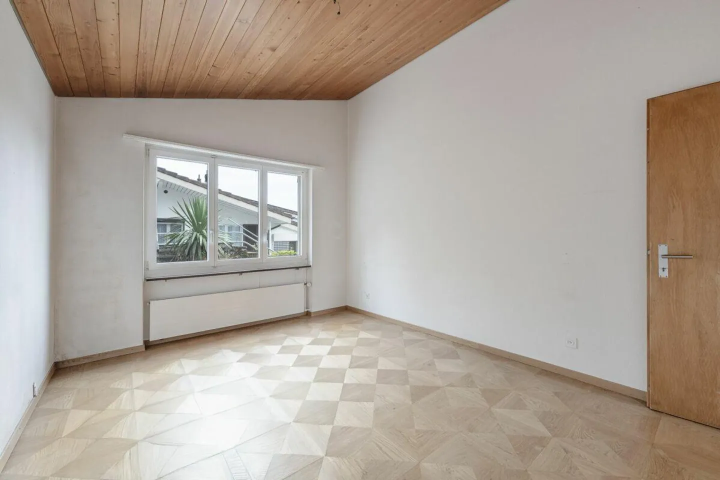 A home to arrive, stay and enjoy - Photo 11 of 14