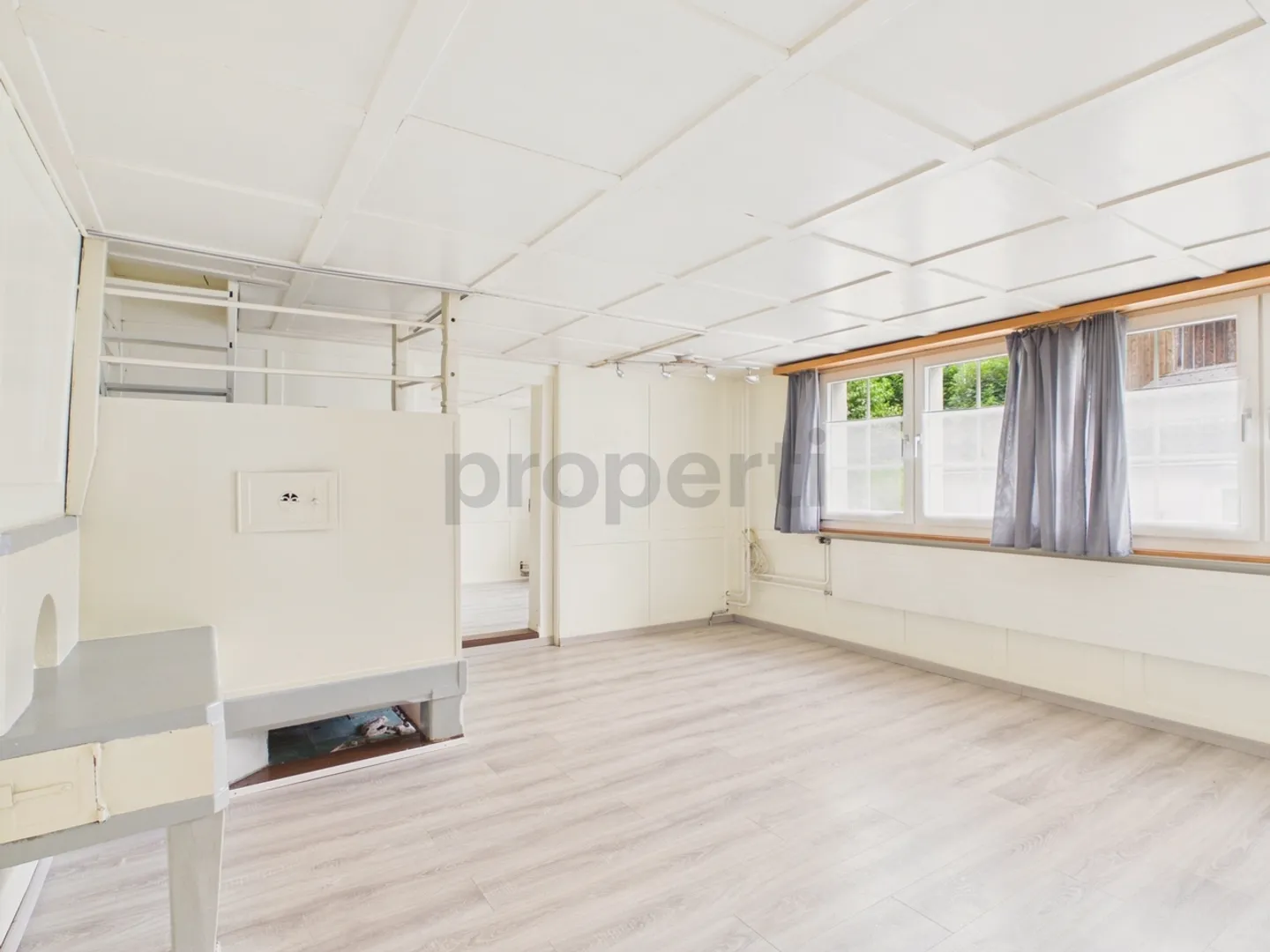 Maison individuelle historique avec potentiel polyvalent à Glarus Sud - Photo 4 sur 13