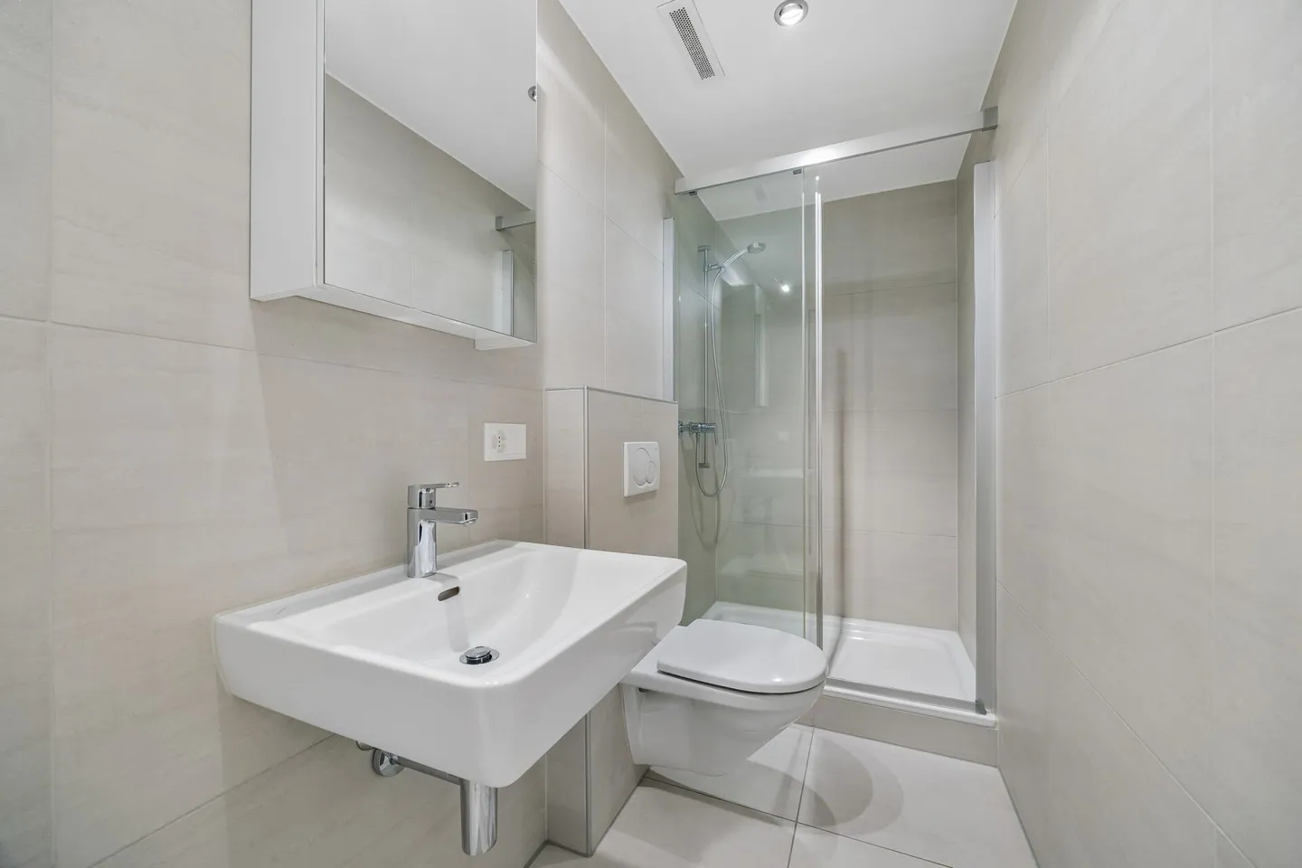 Maison individuelle élégante avec jardin paradisiaque et vue - Photo 8 sur 13