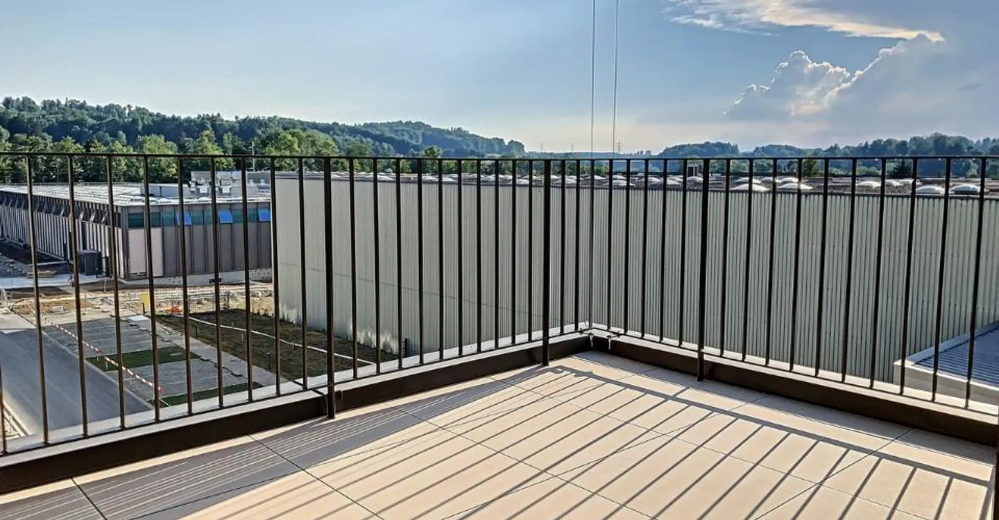 Appartement Moderne avec Balcon - Photo 2 sur 11