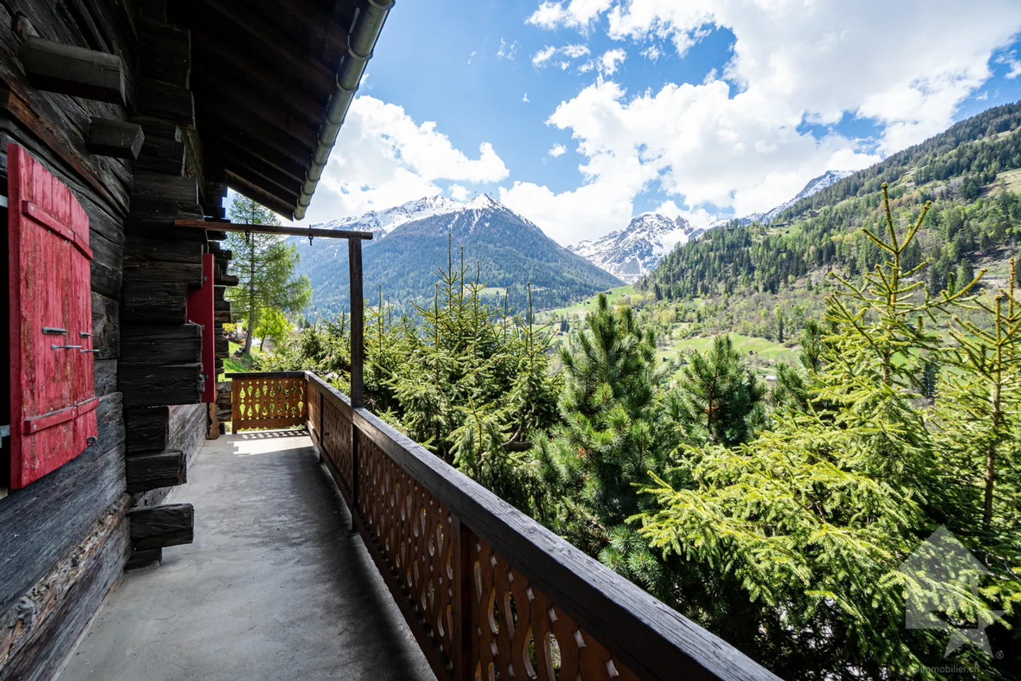 Charmantes traditionelles Chalet auf drei Ebenen mit Panoramablick über das Tal - Foto 14 von 24
