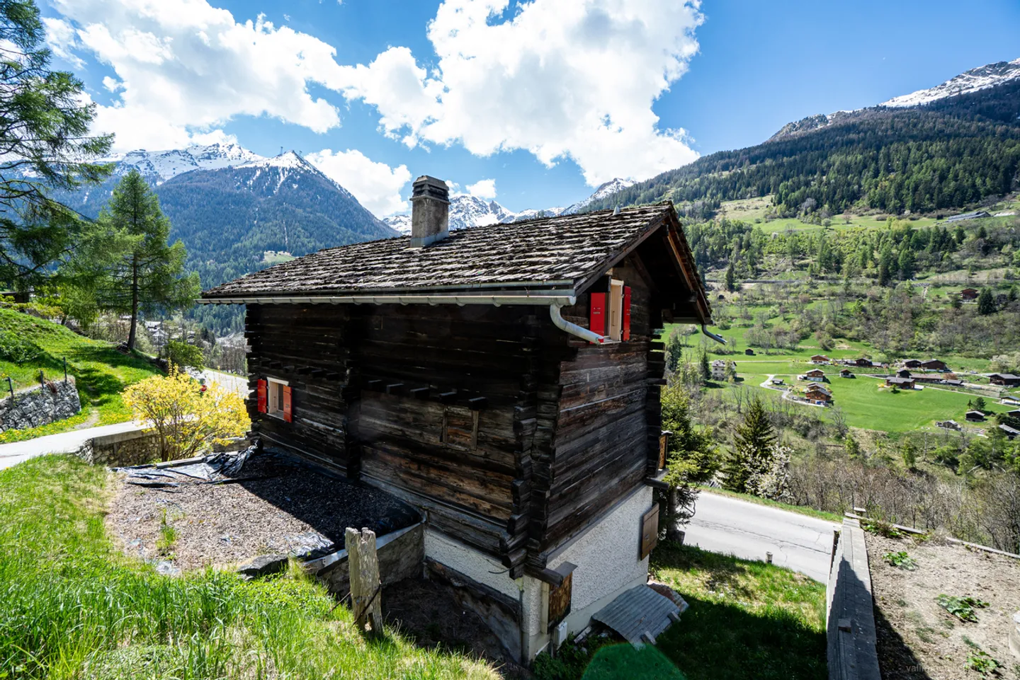 Charmantes traditionelles Chalet auf drei Ebenen mit Panoramablick über das Tal - Foto 20 von 24