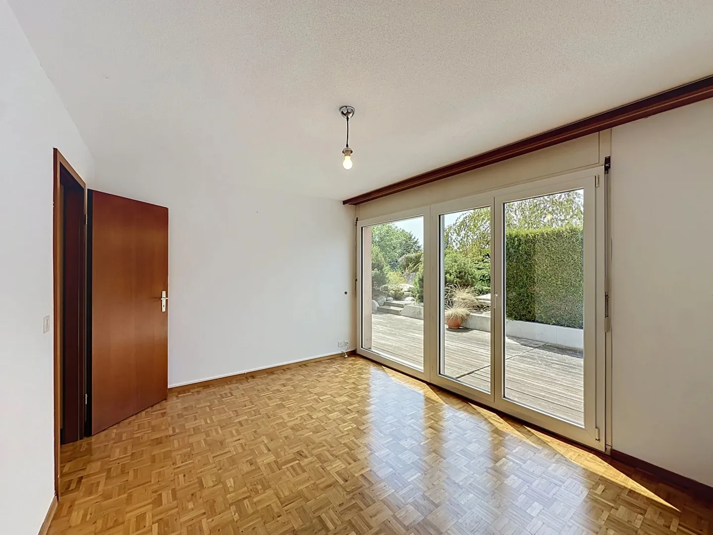 Grosse Wohnung mit grosser Terrasse - Foto 5 von 9